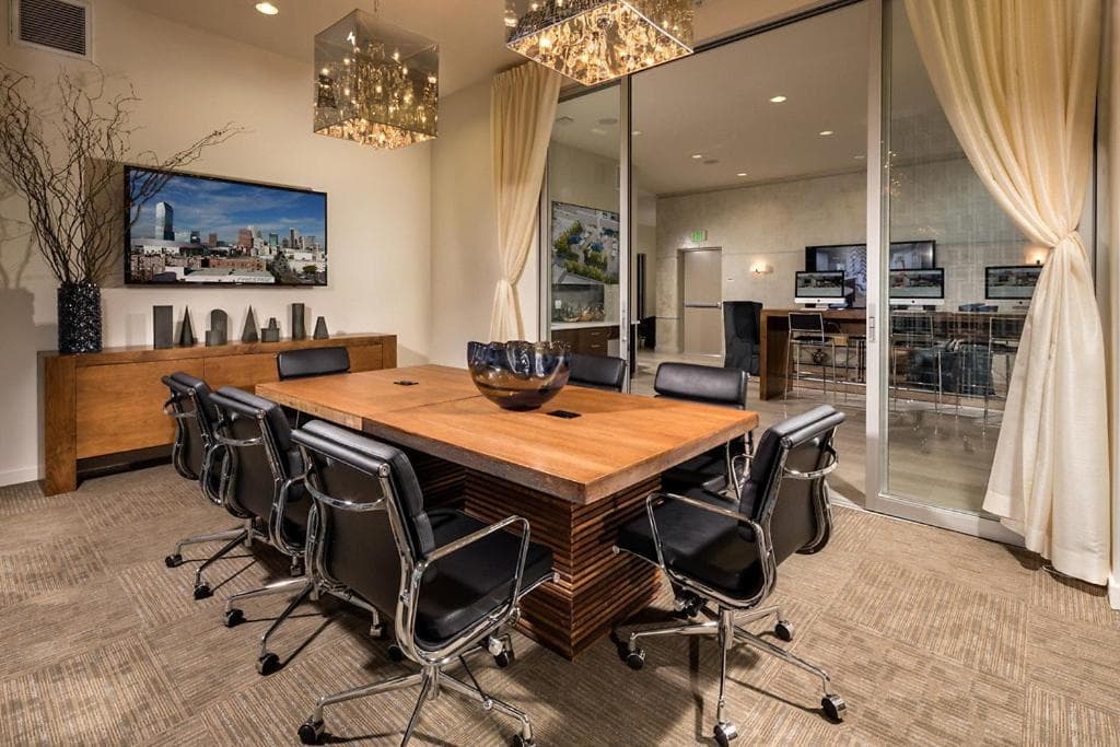 Modern Apartment Rentals featured exterior or lobby in Los Angeles, CA — similar hotel