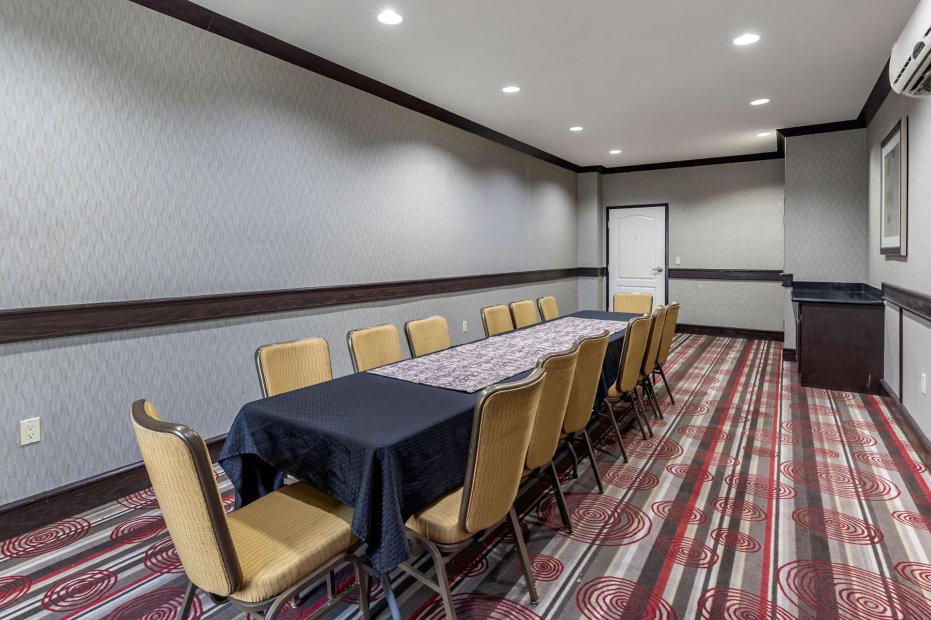Best Western Plus DFW Airport West Euless gallery photo in Euless, TX — image 11