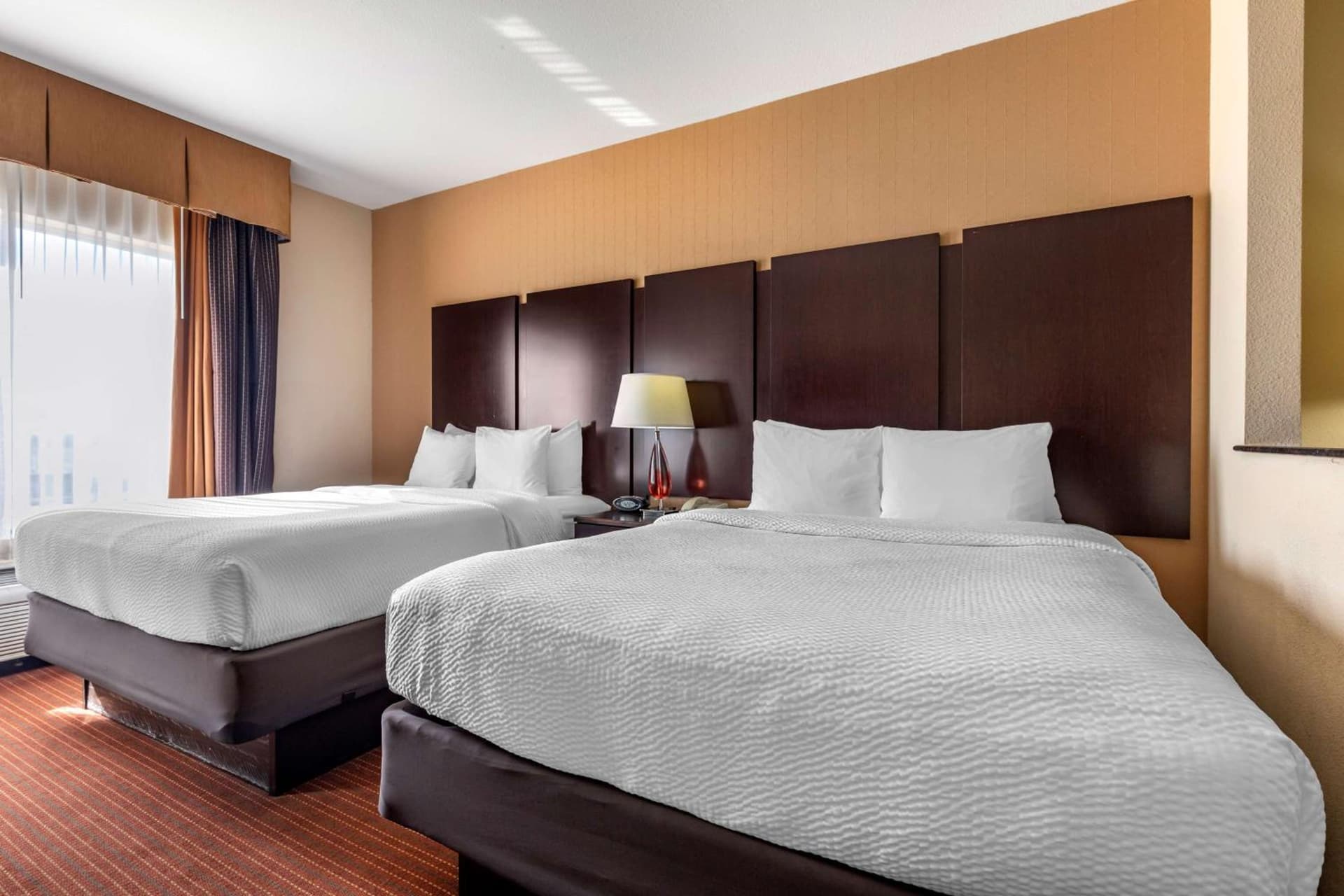 Best Western Plus DFW Airport West Euless gallery photo in Euless, TX — image 24