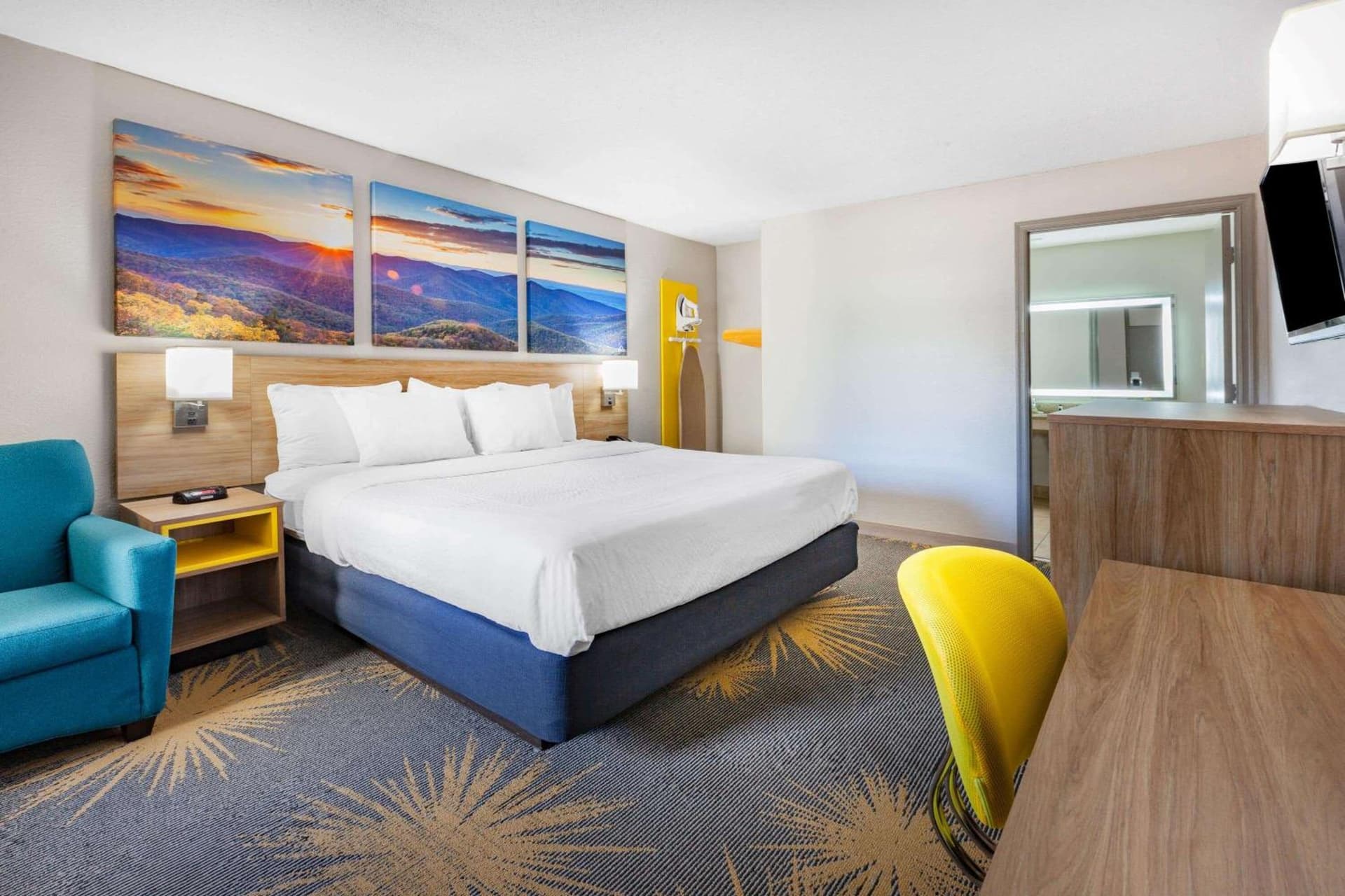 Days Inn by Wyndham Roanoke/Hollins Near I-81 gallery photo in Roanoke, VA — image 9