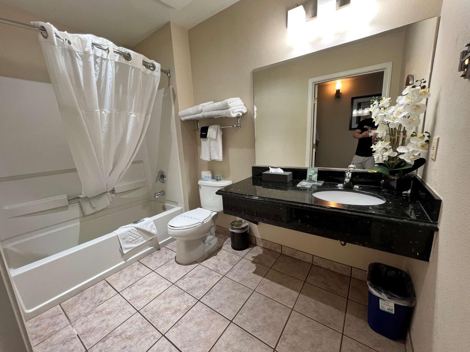 Best Western Americana gallery photo in Dinuba, CA — image 29