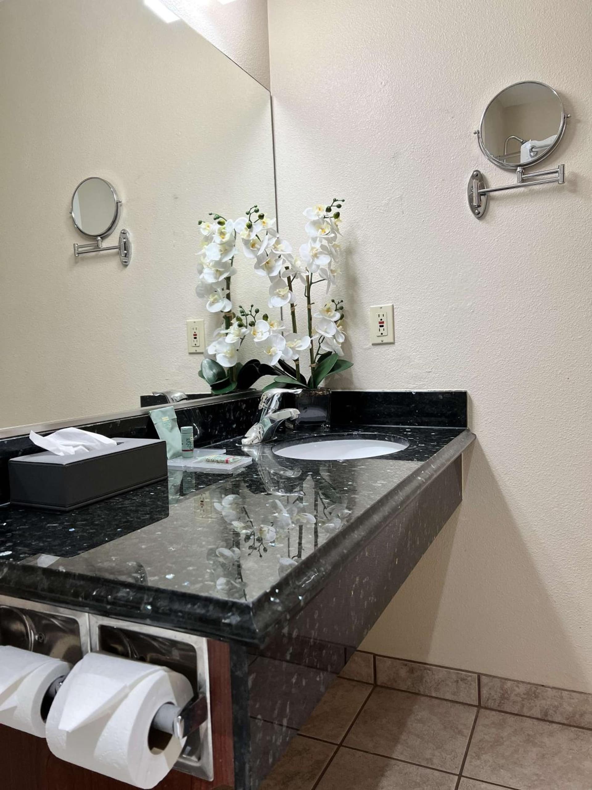 Best Western Americana gallery photo in Dinuba, CA — image 15