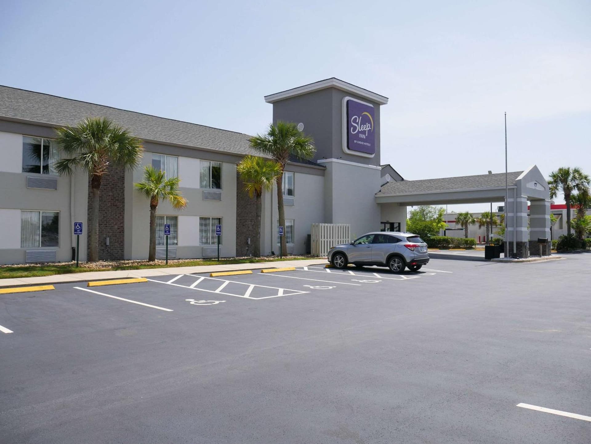Wingate by Wyndham Myrtle Beach At Outlets interior in Myrtle Beach, SC — gallery photo 2