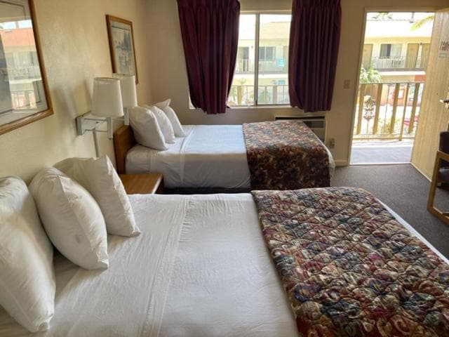 California Suites Hotel gallery photo in San Diego, CA — image 13