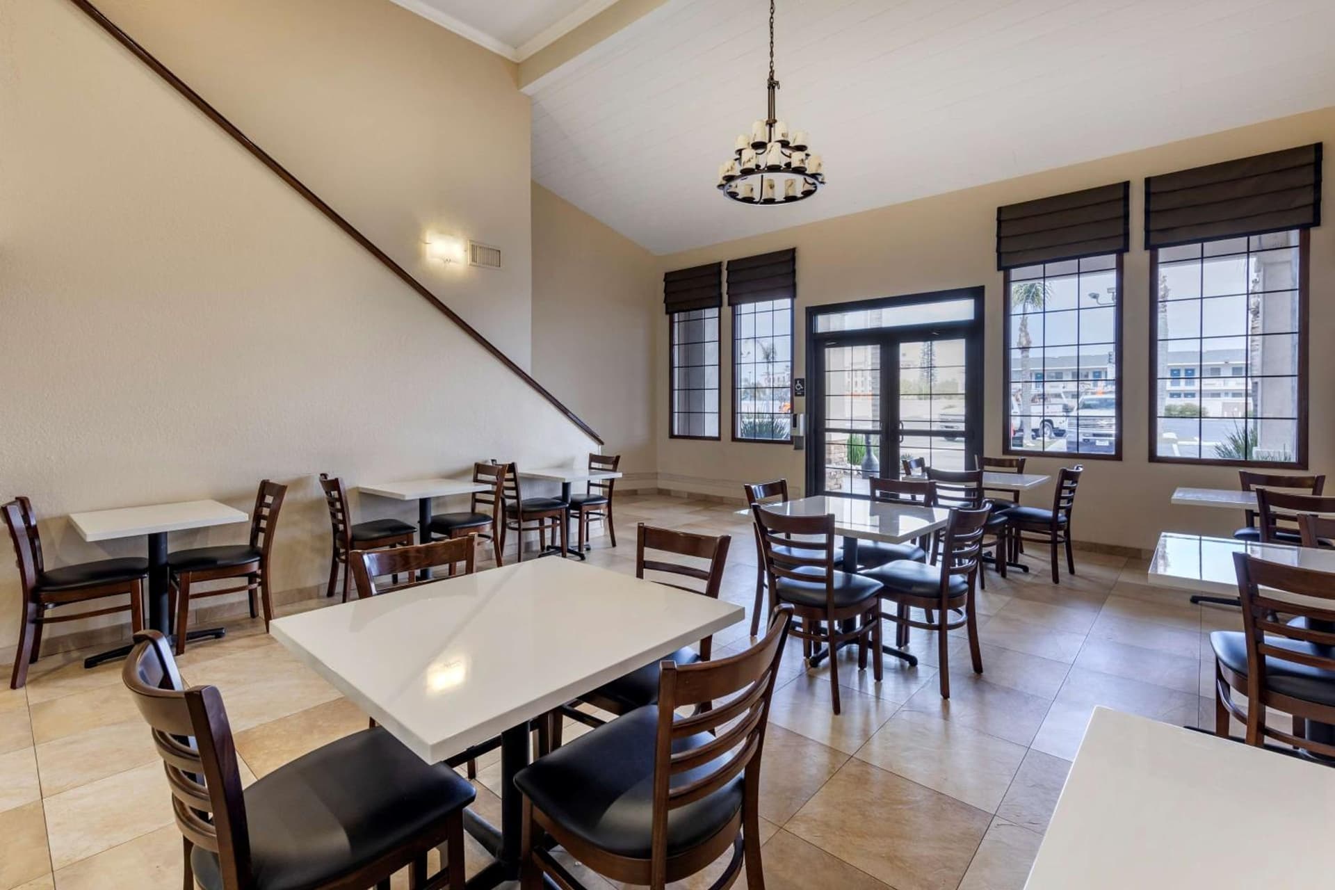 Best Western Town & Country Lodge gallery photo in Tulare, CA — image 15