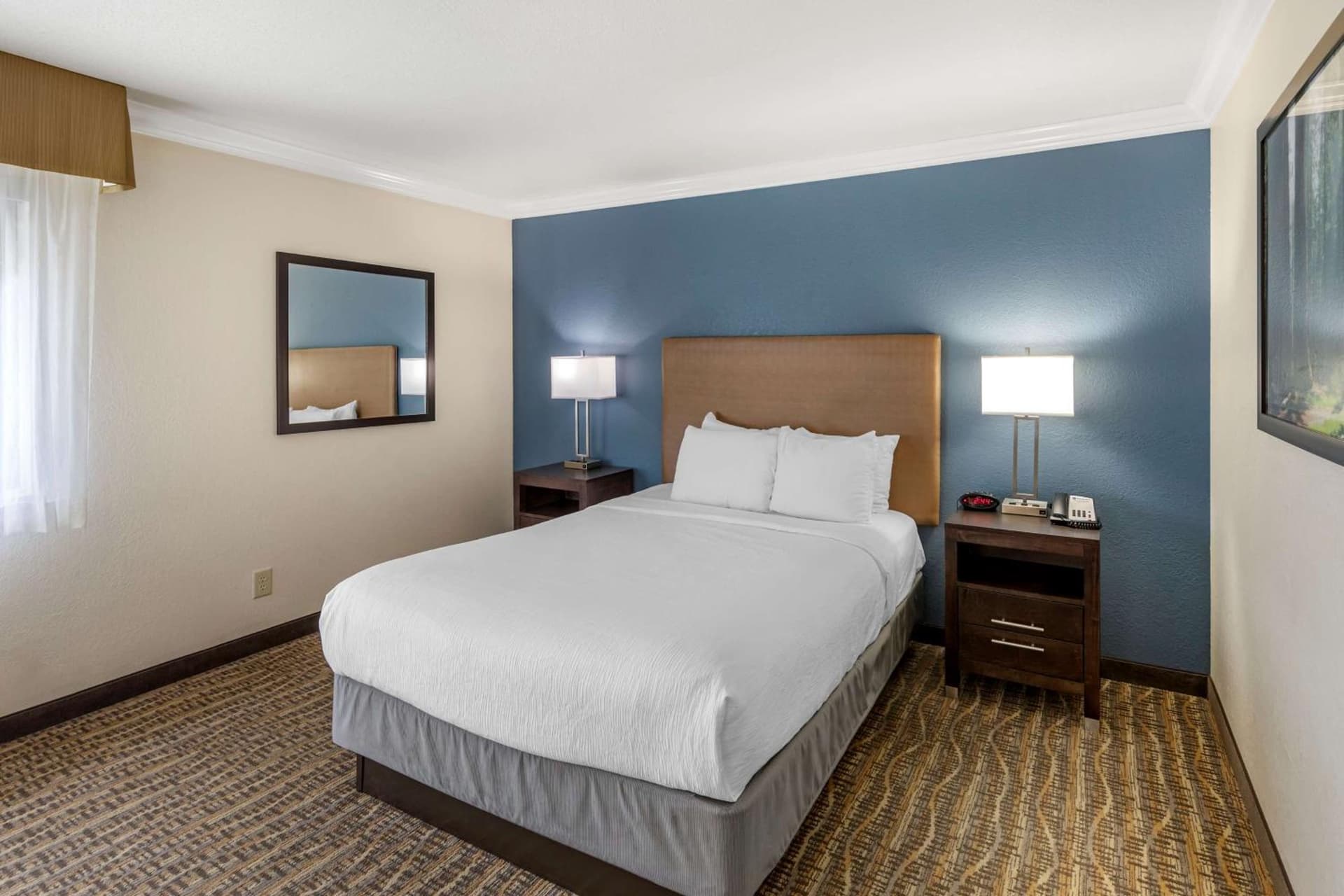 Best Western Town & Country Lodge gallery photo in Tulare, CA — image 34