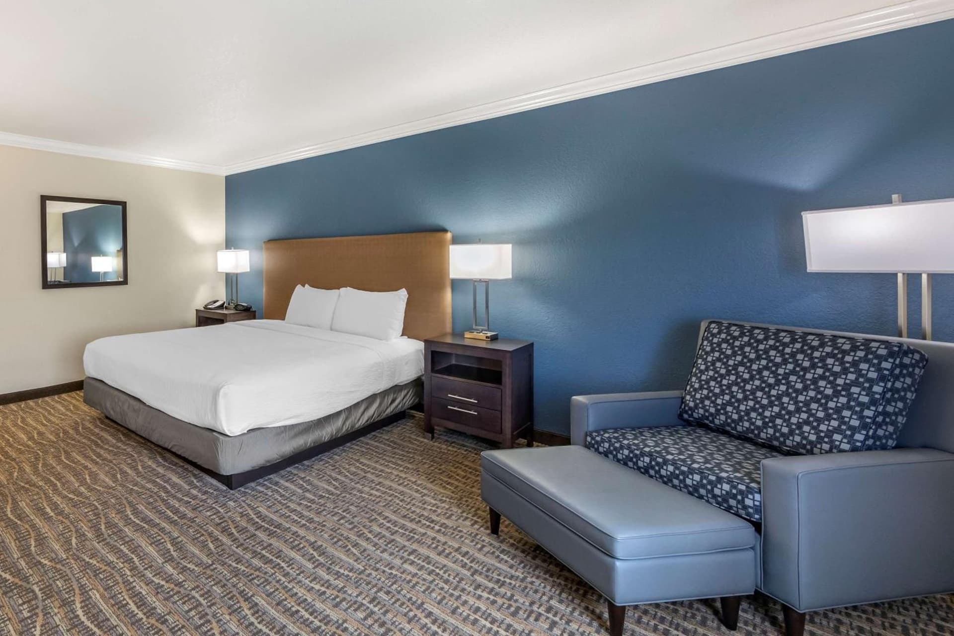 Best Western Town & Country Lodge gallery photo in Tulare, CA — image 12