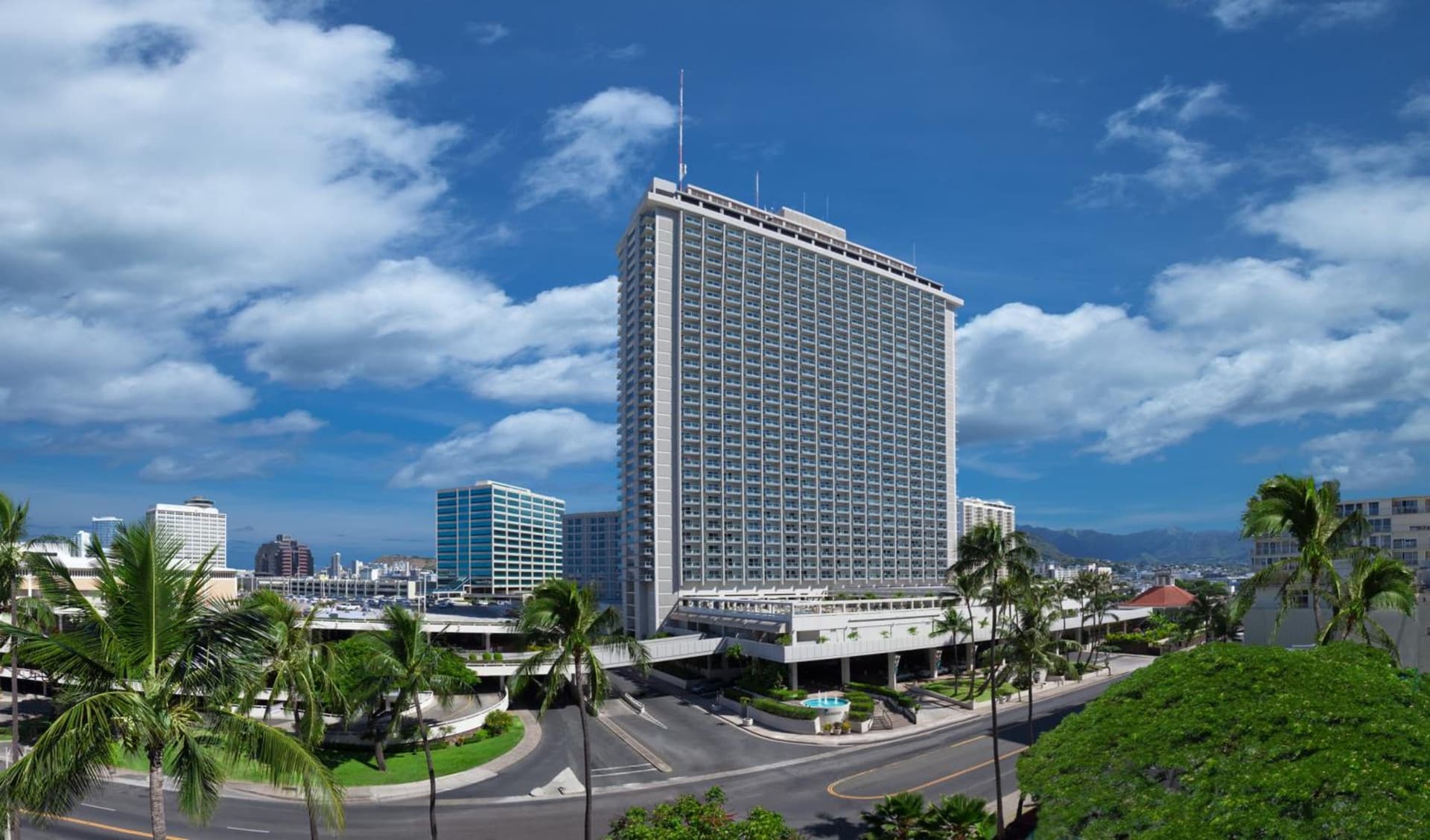 Ala Moana Honolulu by Mantra featured exterior or lobby in Honolulu, HI — similar hotel