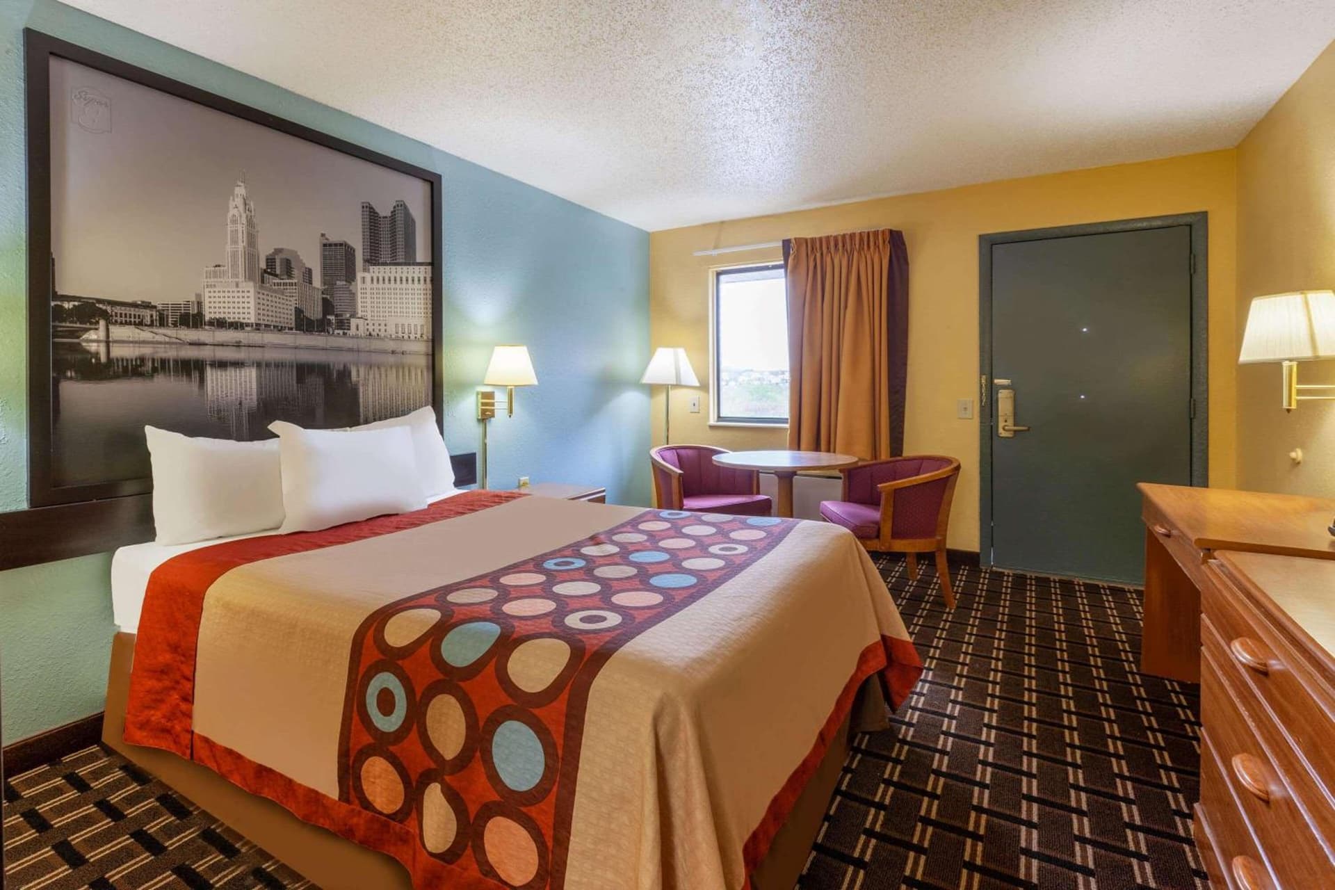Super 8 by Wyndham Newcomerstown gallery photo in Newcomerstown, OH — image 56