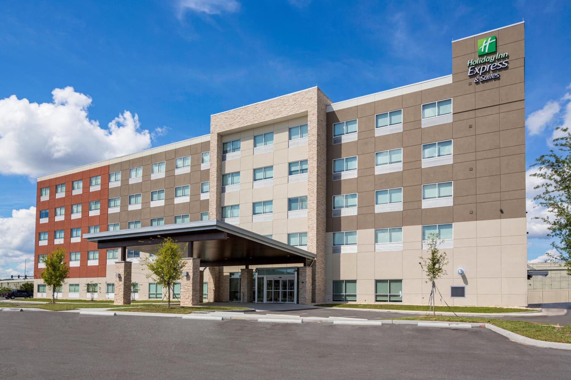 Holiday Inn Express & Suites Sanford - Lake Mary by IHG — hotel in Deltona, Florida