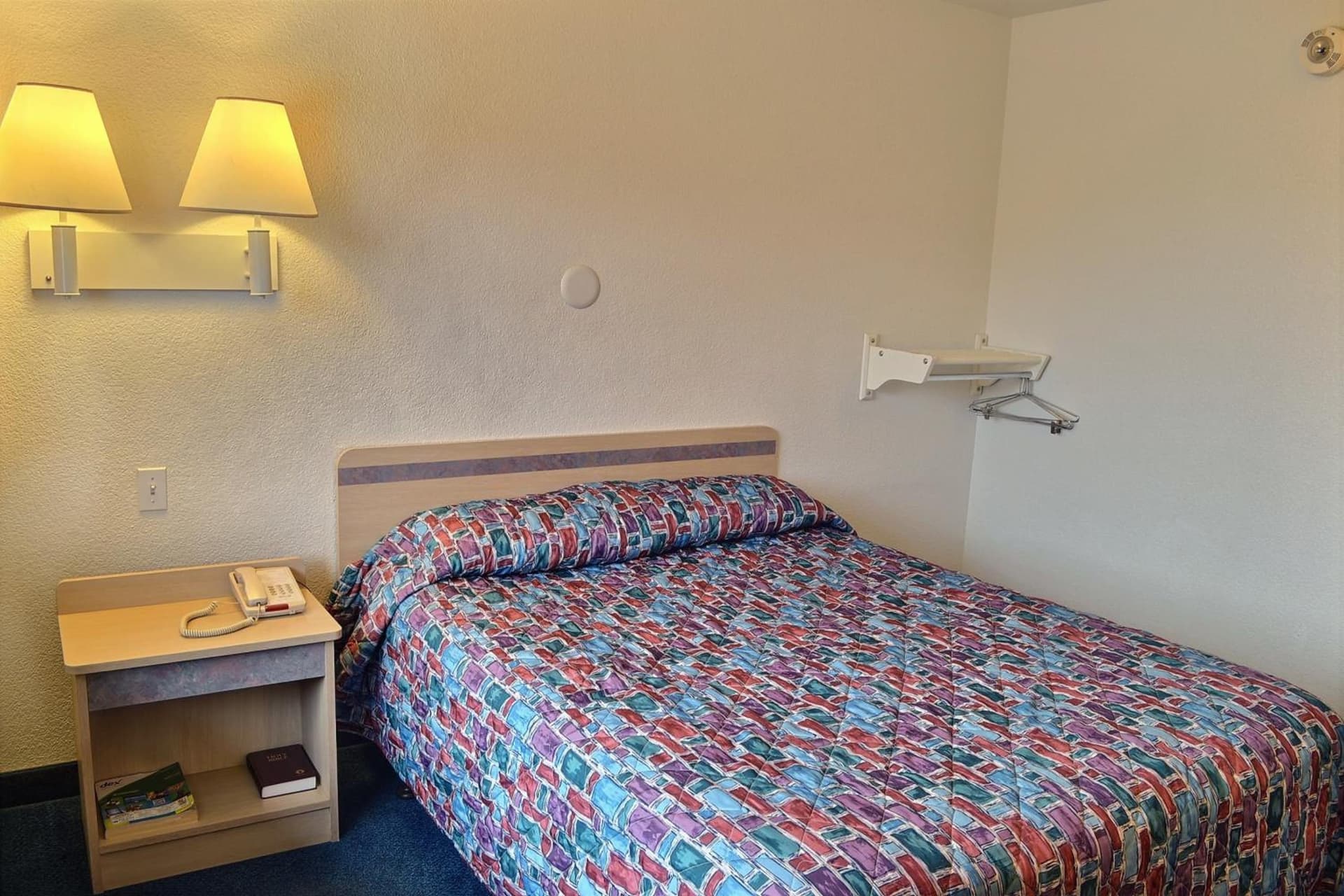 Motel 6-Billings, MT - South gallery photo in Billings, MT — image 17