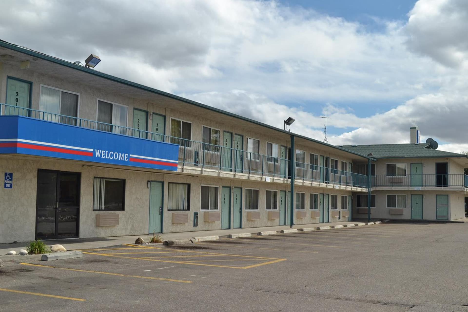 Motel 6-Billings, MT - South gallery photo in Billings, MT — image 35