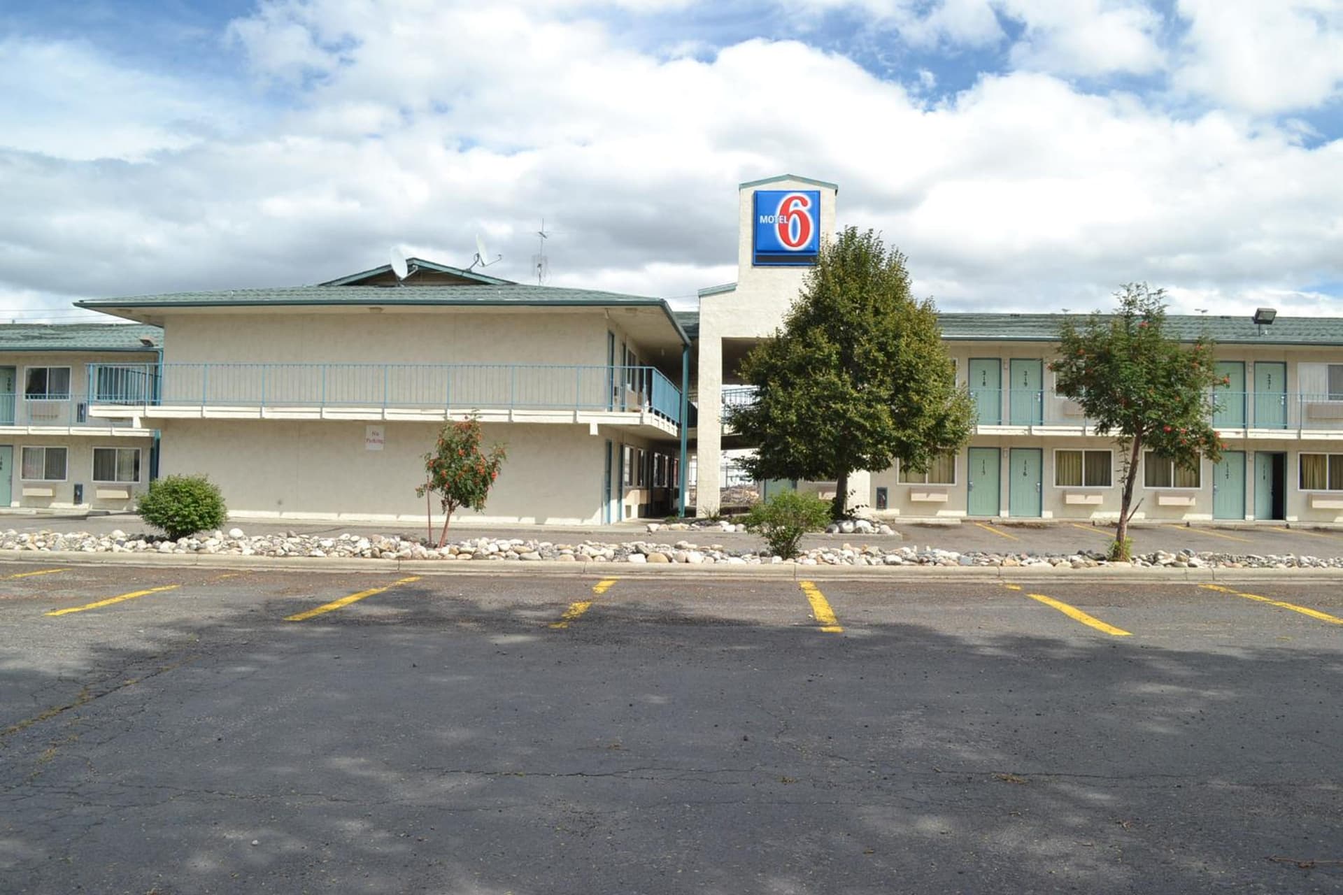 Motel 6-Billings, MT - South gallery photo in Billings, MT — image 43