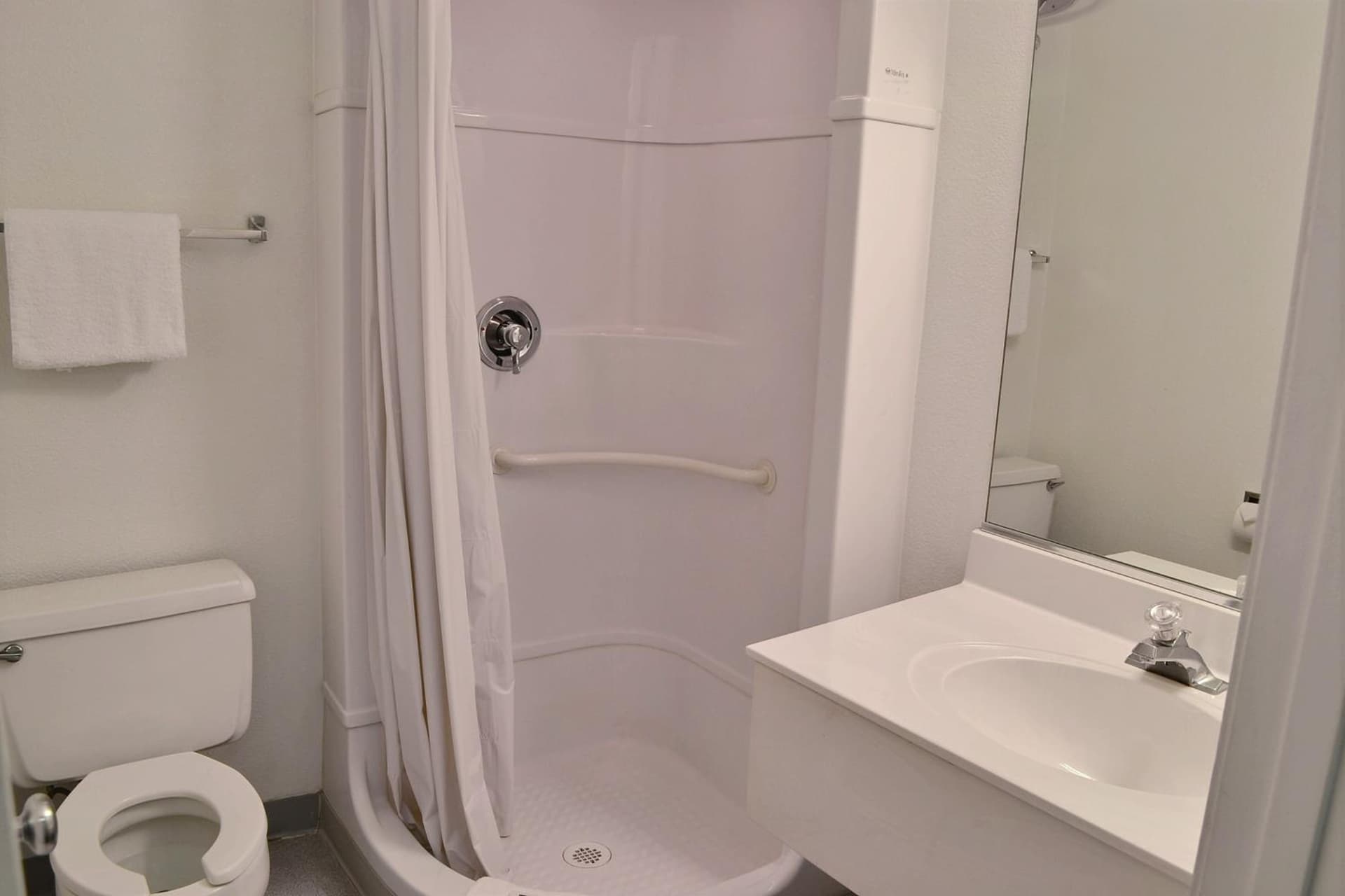 Motel 6-Billings, MT - South gallery photo in Billings, MT — image 8