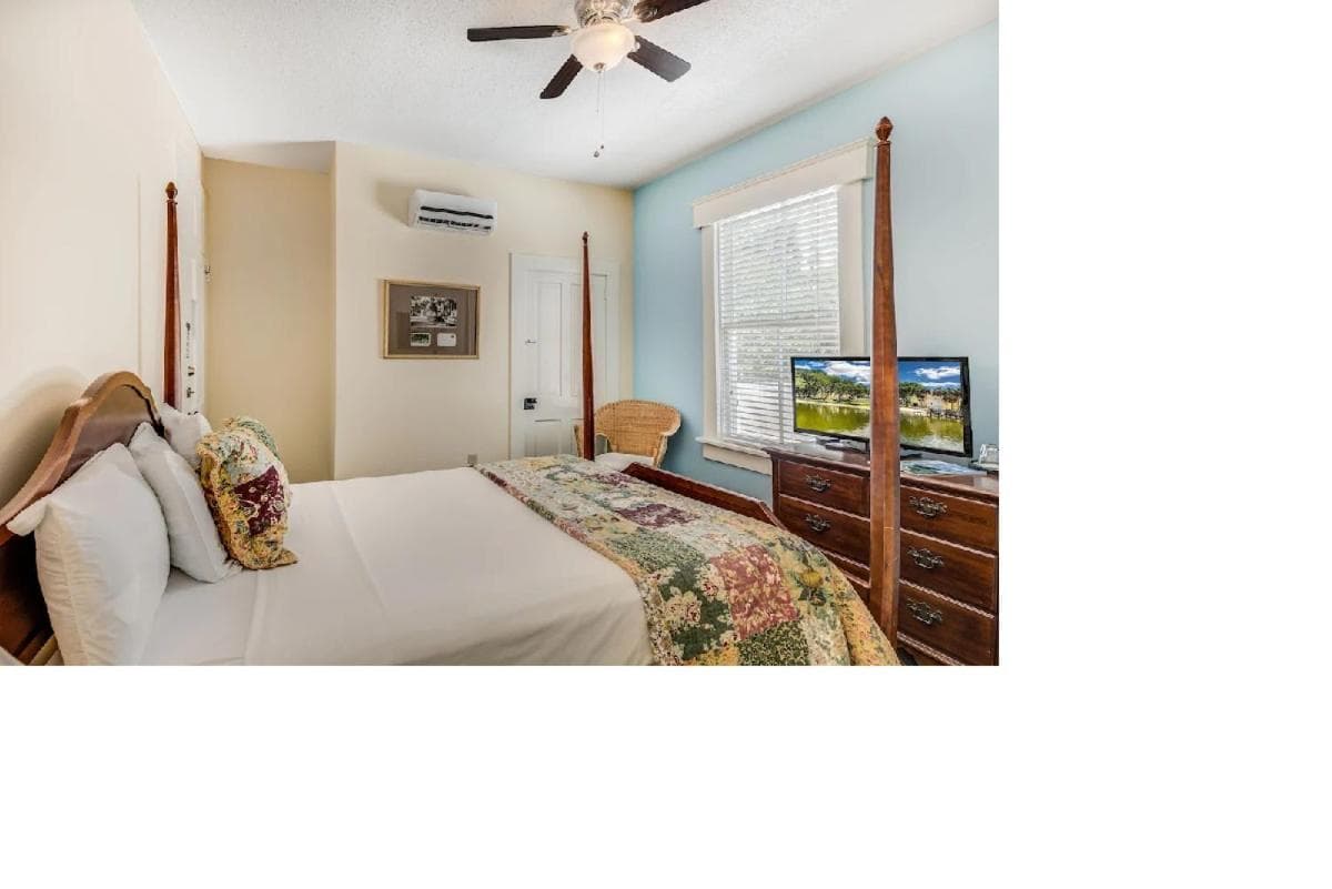 Lakeside Inn on Lake Dora gallery photo in Mount Dora, FL — image 14