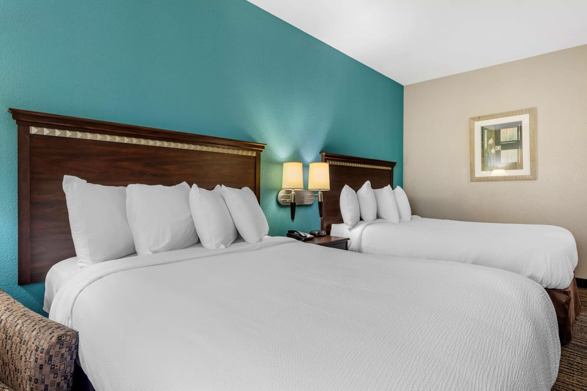 Best Western Mineola Inn interior in Mineola, TX — gallery photo 2