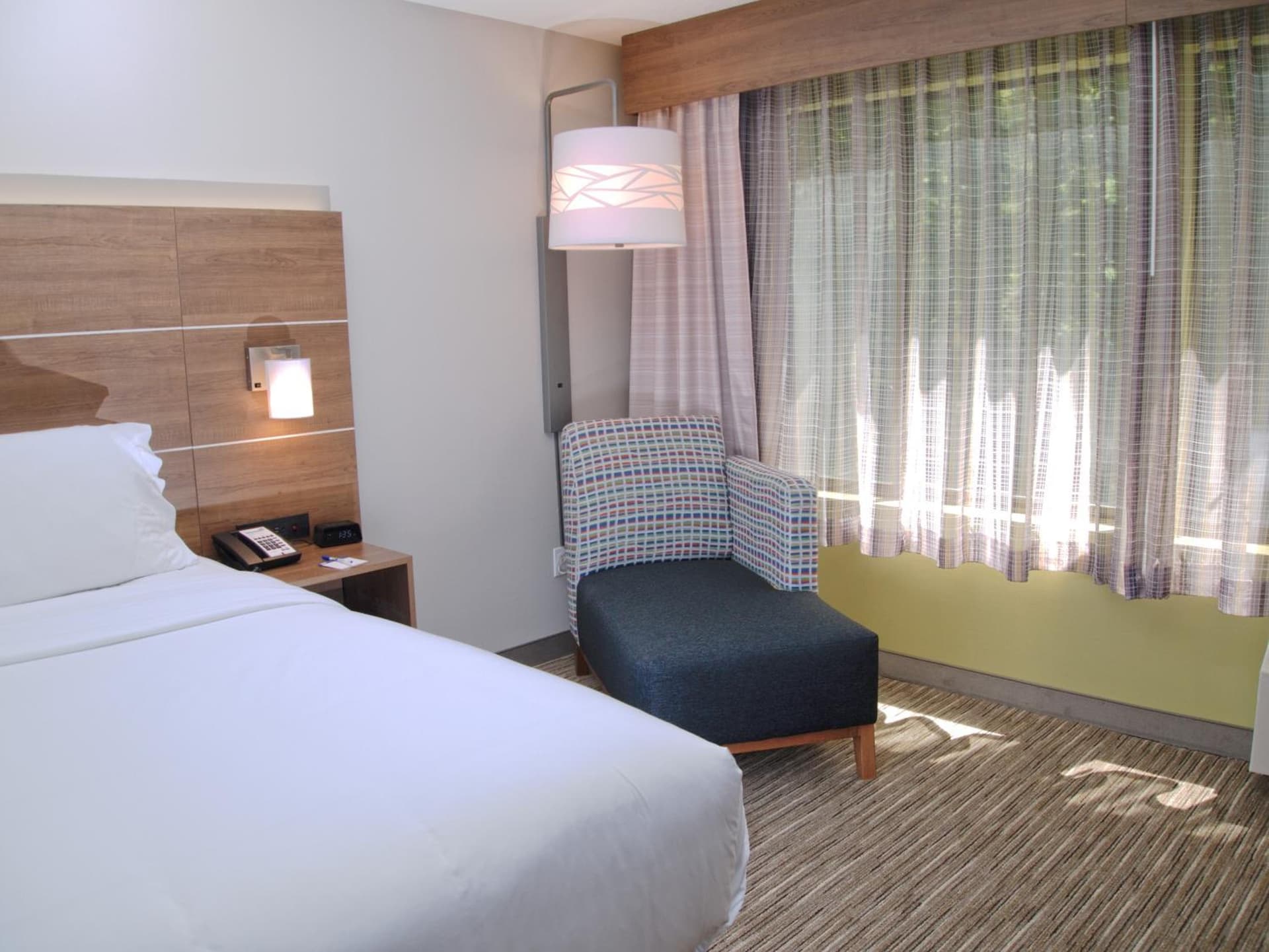 Holiday Inn Express South Burlington by IHG gallery photo in Burlington, VT — image 35
