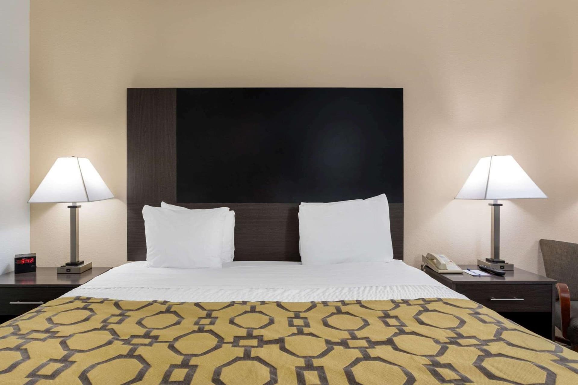 Baymont by Wyndham Tallahassee gallery photo in Tallahassee, FL — image 13