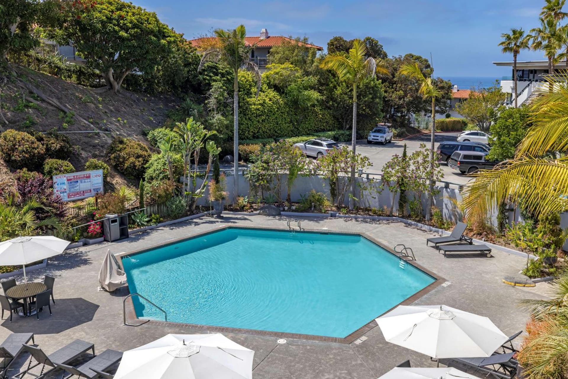 The Encinitan Hotel & Suites property views in Encinitas, CA — gallery photo 3