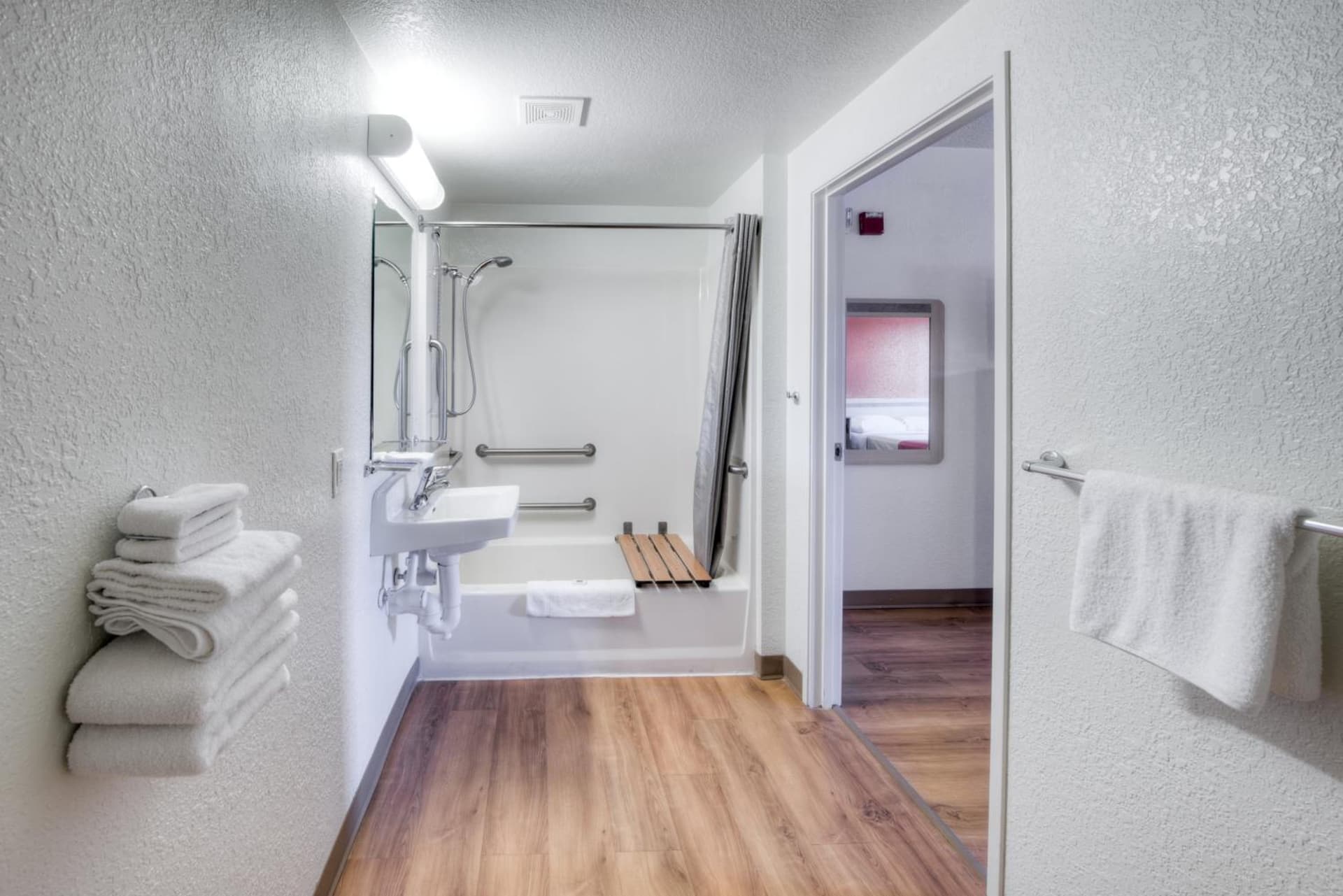 Motel 6-Niantic, CT - New London gallery photo in Niantic, CT — image 25