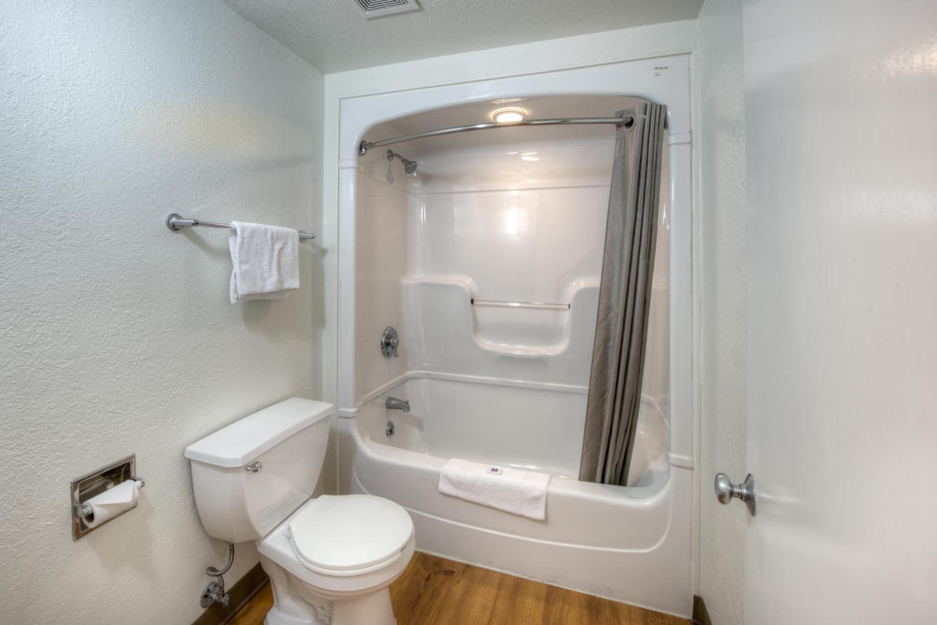 Motel 6-Niantic, CT - New London gallery photo in Niantic, CT — image 35
