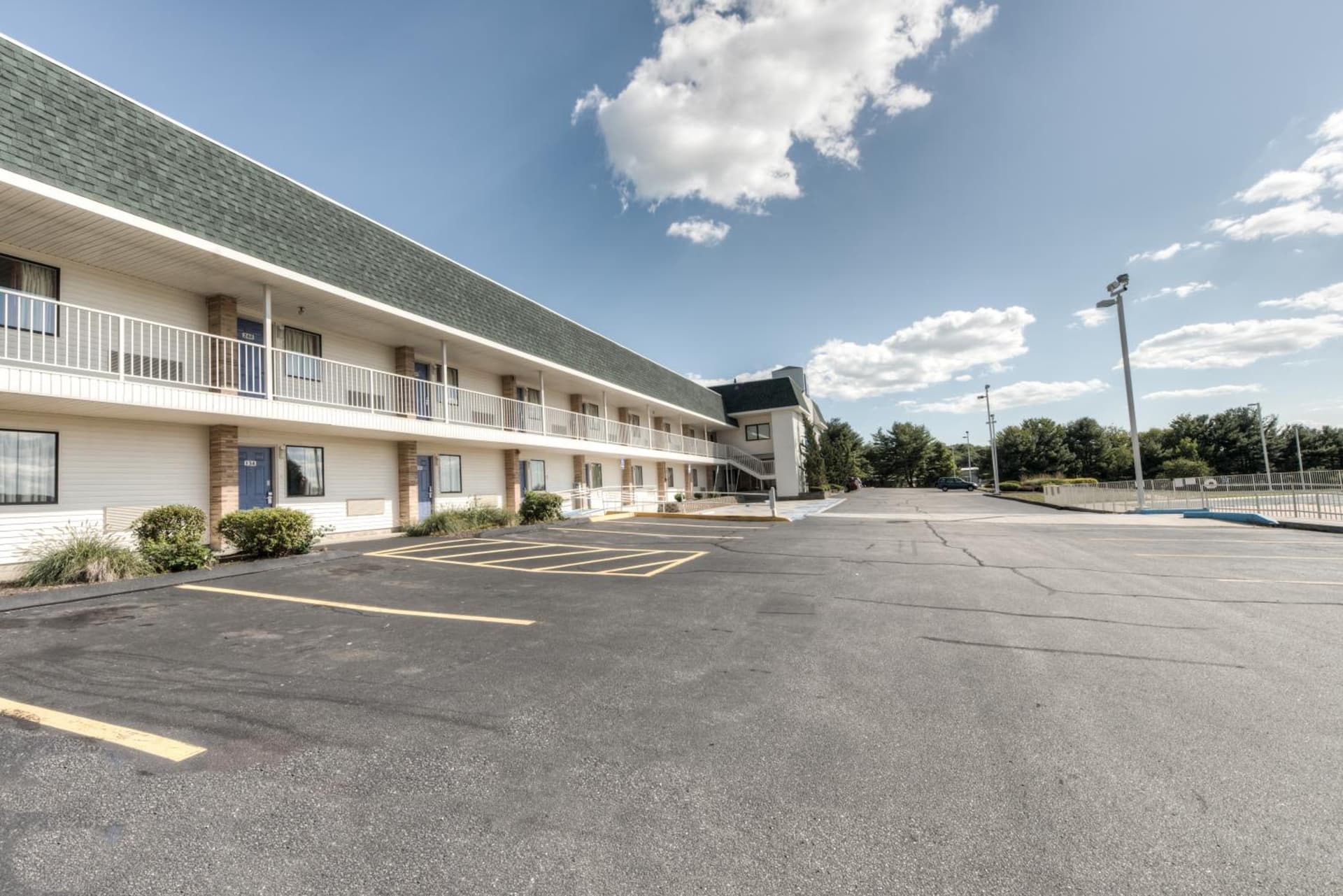Motel 6-Niantic, CT - New London gallery photo in Niantic, CT — image 43