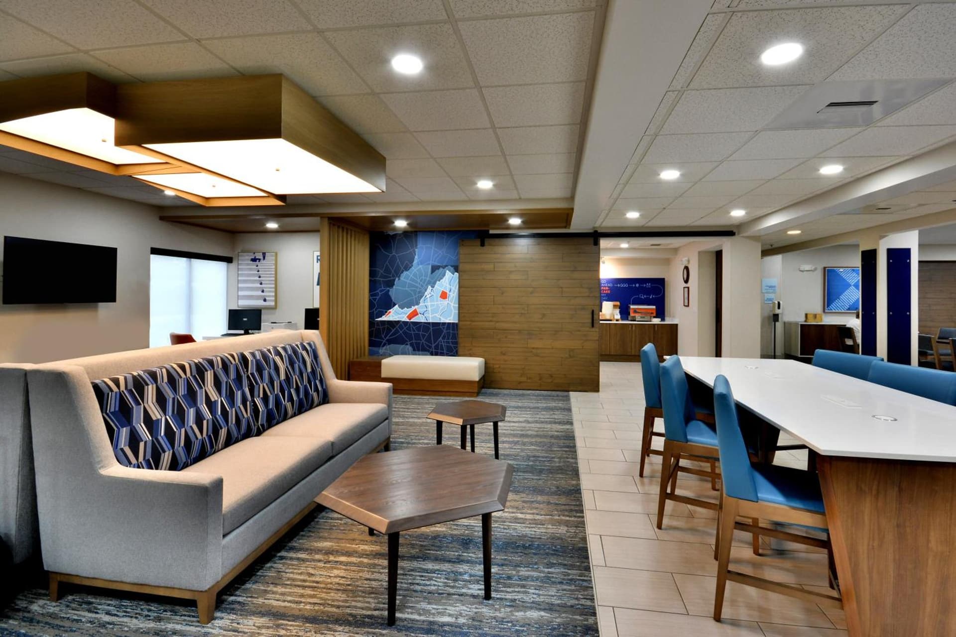 Holiday Inn Express Richmond I-64 Short Pump Area by IHG gallery photo in Richmond, VA — image 24