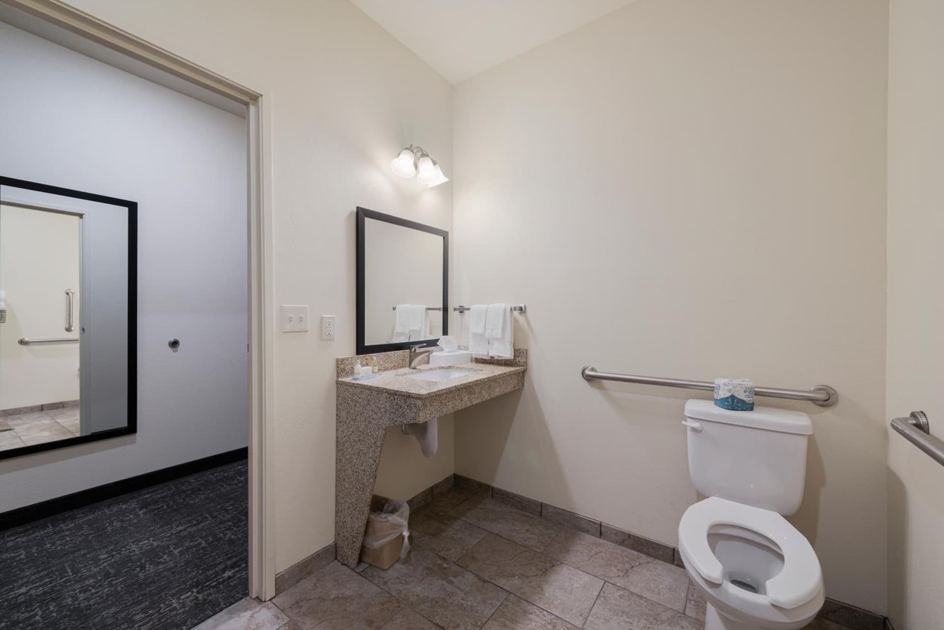 Cobblestone Hotel & Suites - Urbana gallery photo in Urbana, OH — image 21