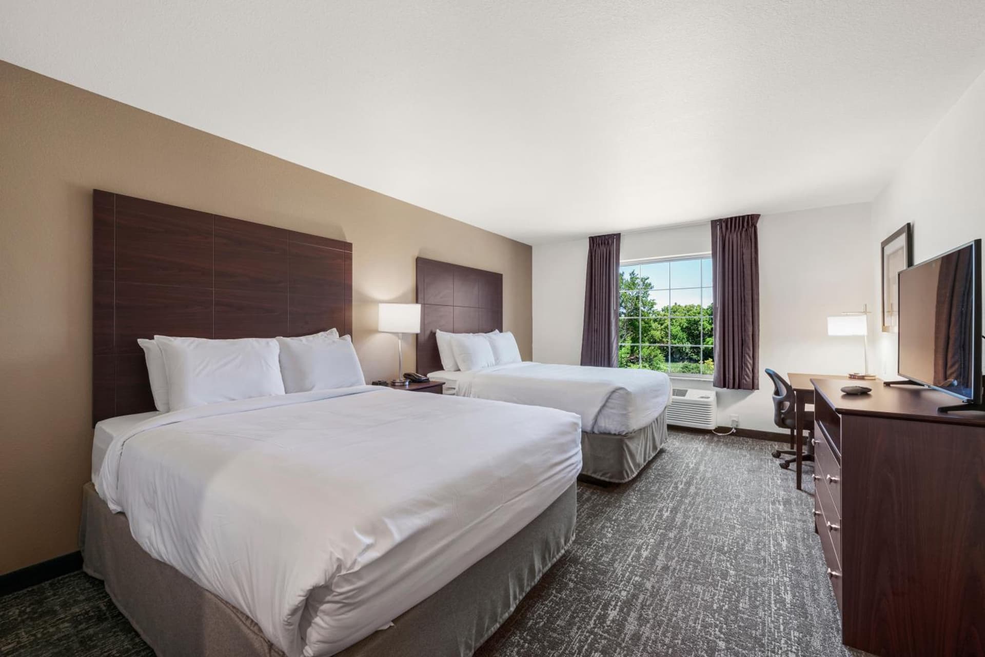 Cobblestone Hotel & Suites - Urbana gallery photo in Urbana, OH — image 4