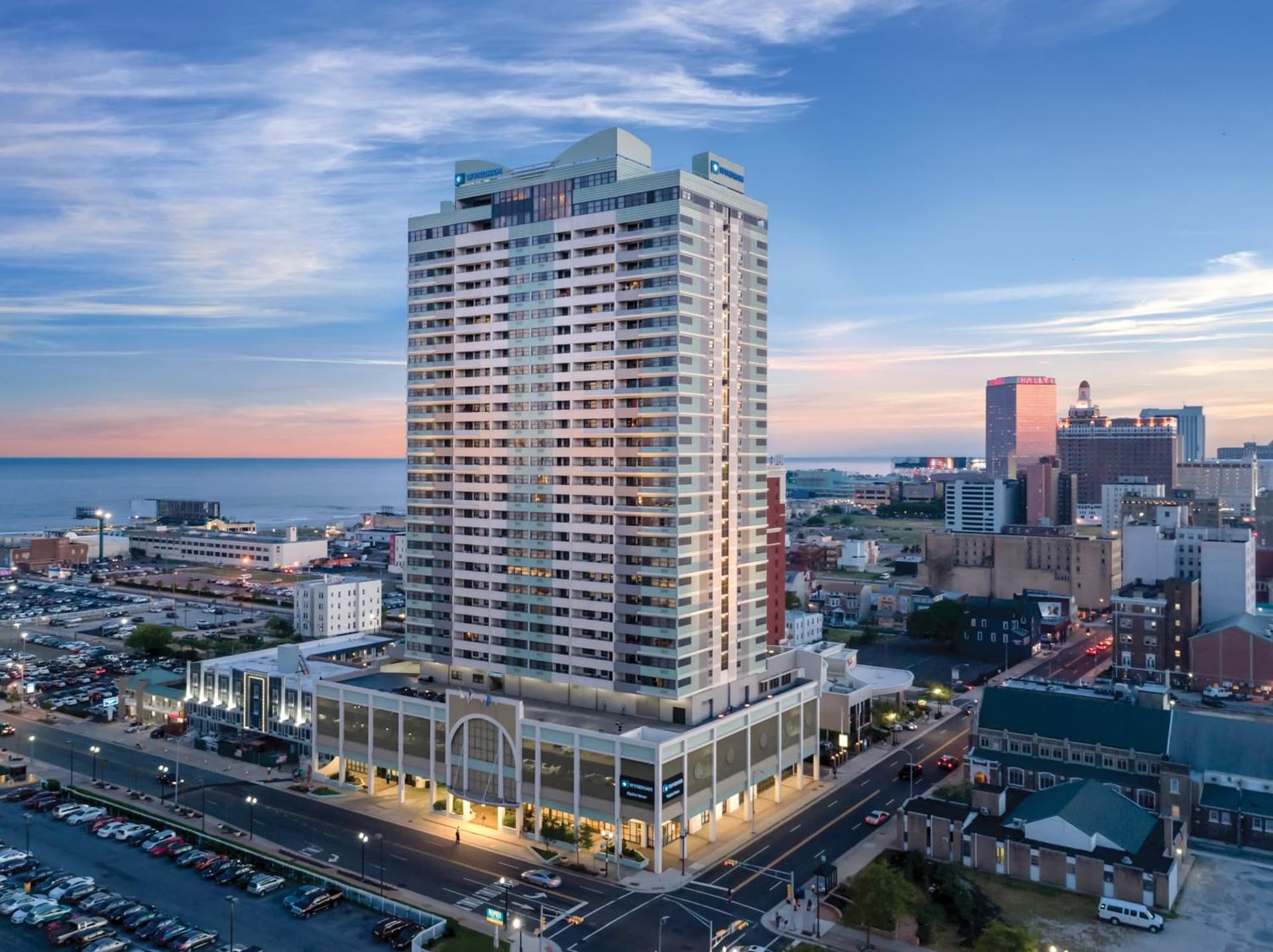 Club Wyndham Skyline Tower — hotel in Atlantic City, New Jersey