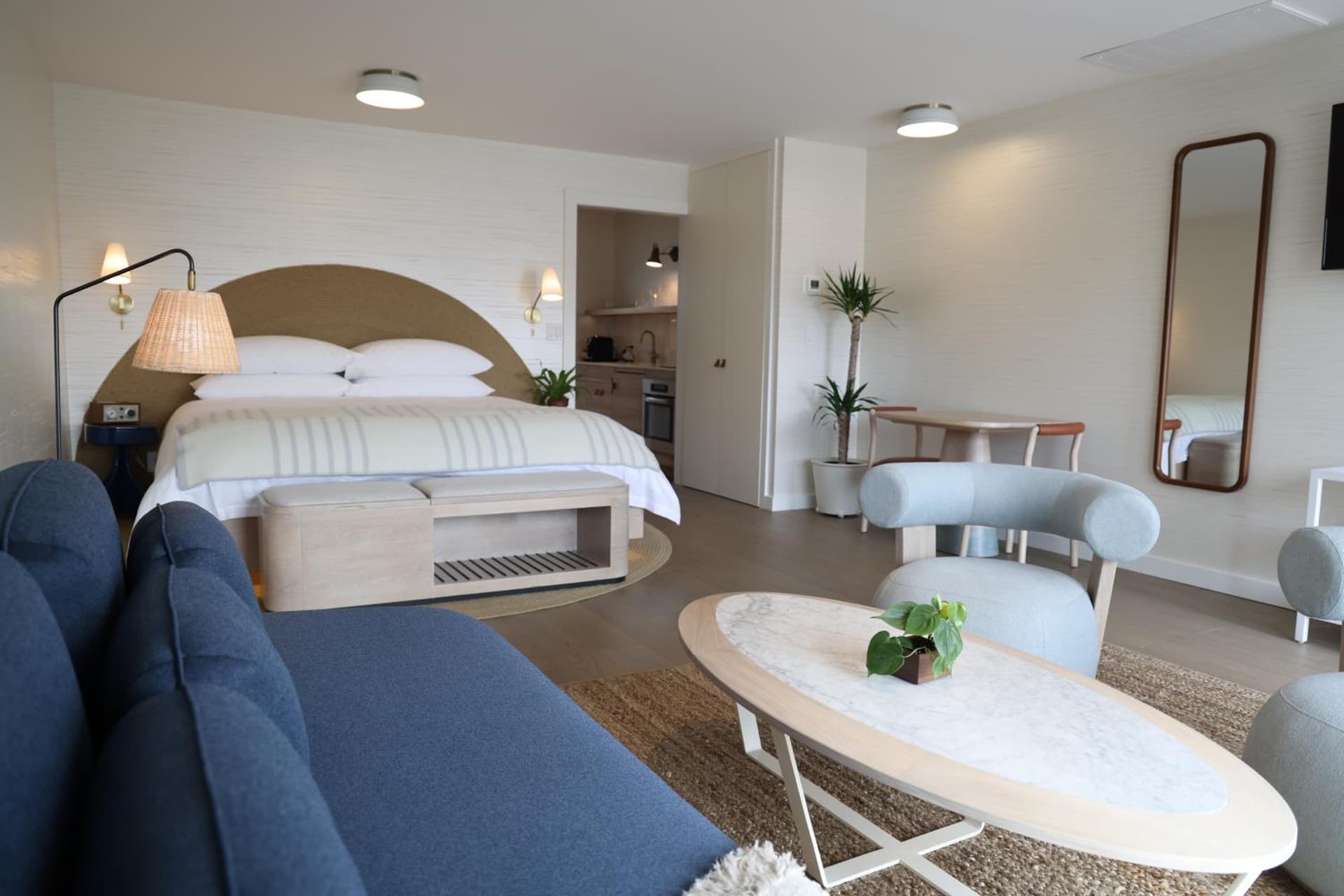 The Shoals Suites & Slips gallery photo in Southold, NY — image 9