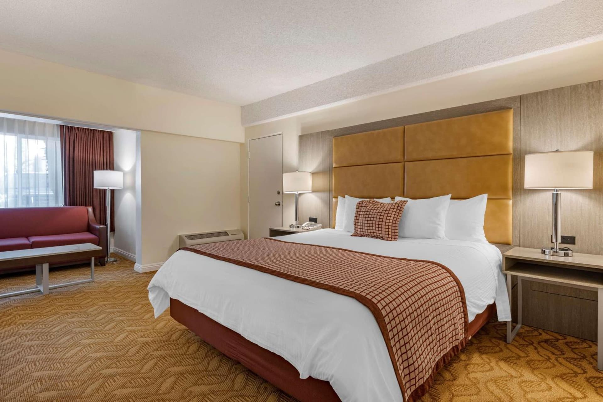 Best Western Plus Thousand Oaks Inn gallery photo in Thousand Oaks, CA — image 8