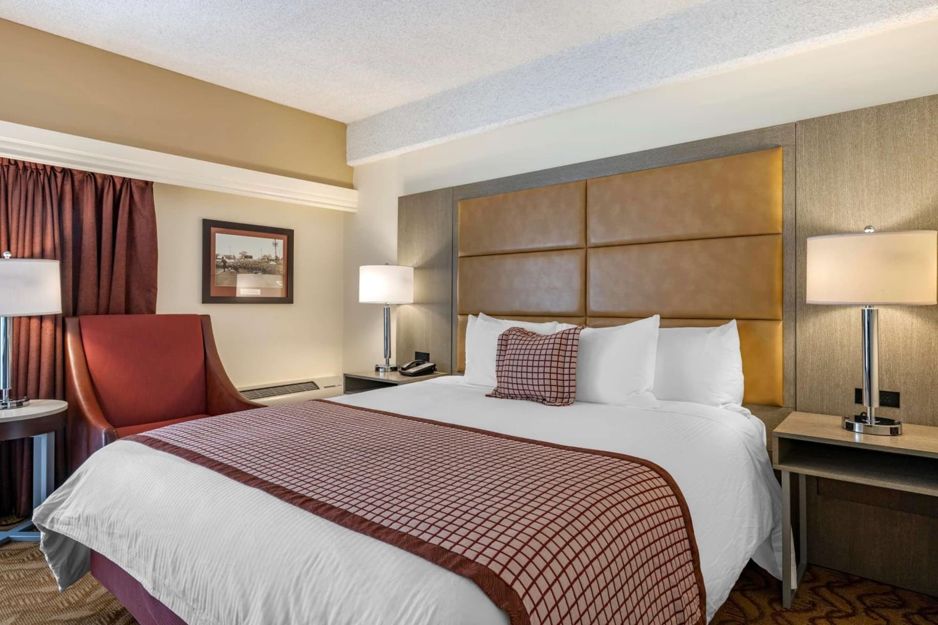 Best Western Plus Thousand Oaks Inn gallery photo in Thousand Oaks, CA — image 33