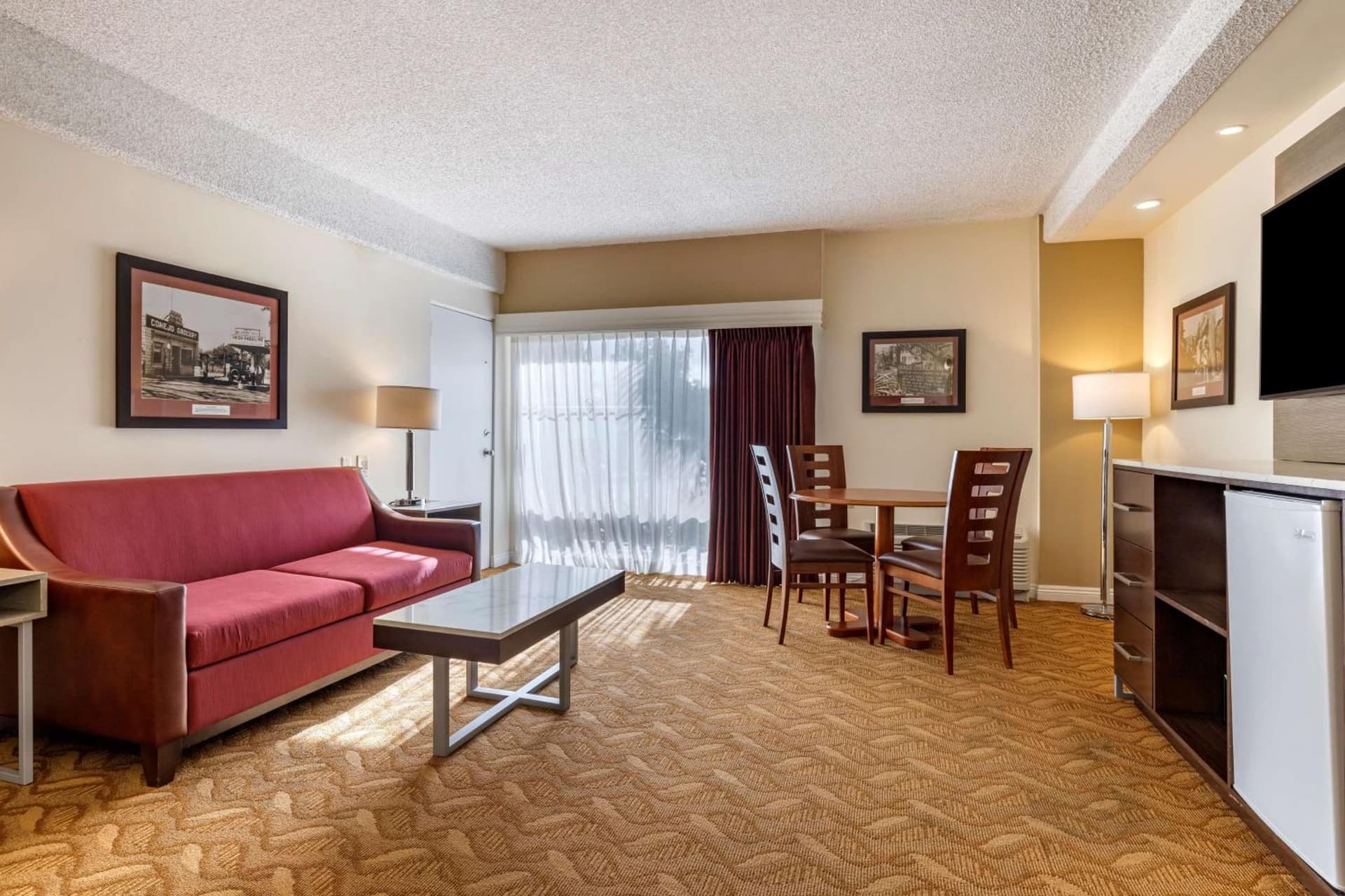 Best Western Plus Thousand Oaks Inn gallery photo in Thousand Oaks, CA — image 48