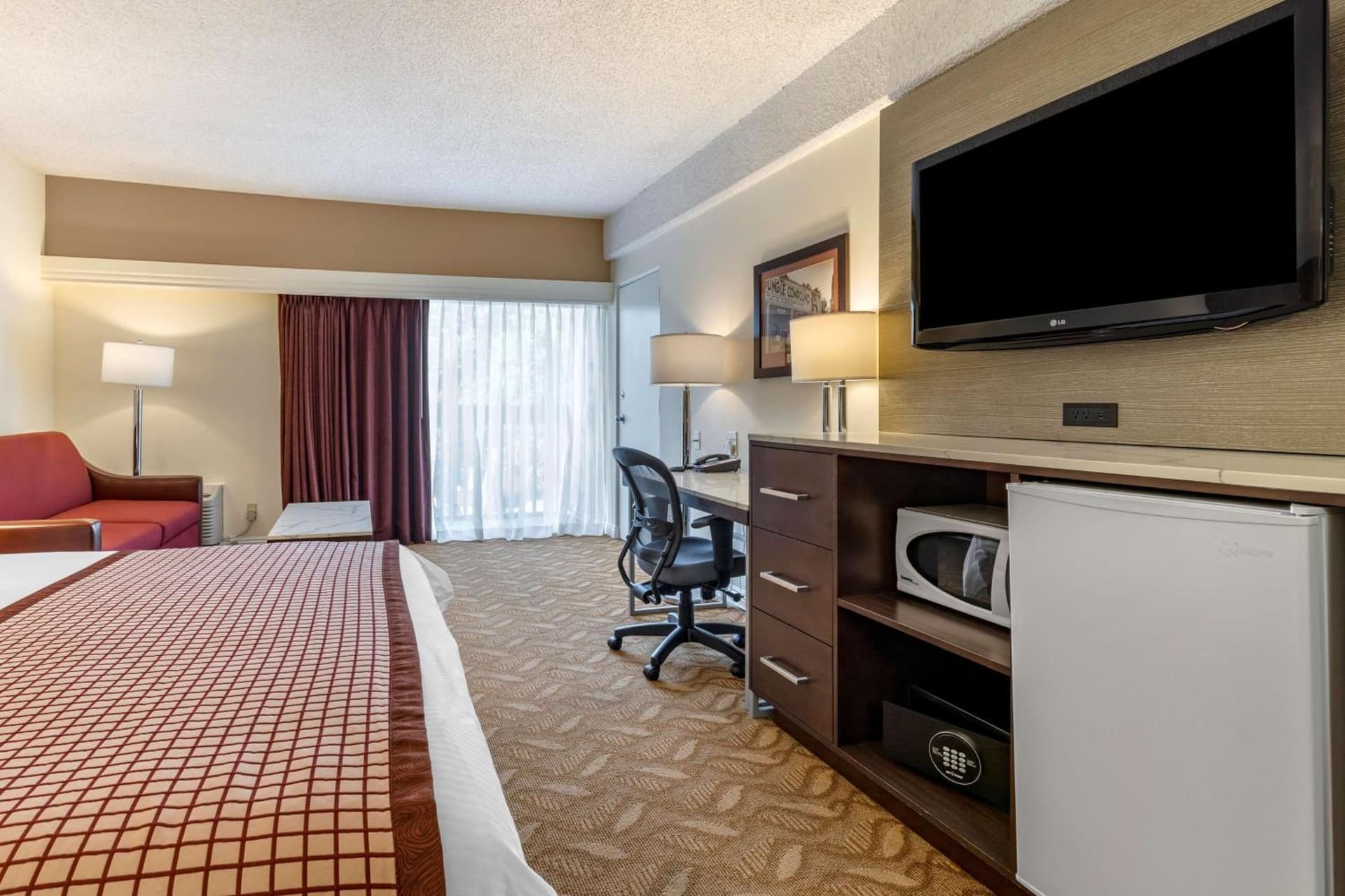 Best Western Plus Thousand Oaks Inn gallery photo in Thousand Oaks, CA — image 47