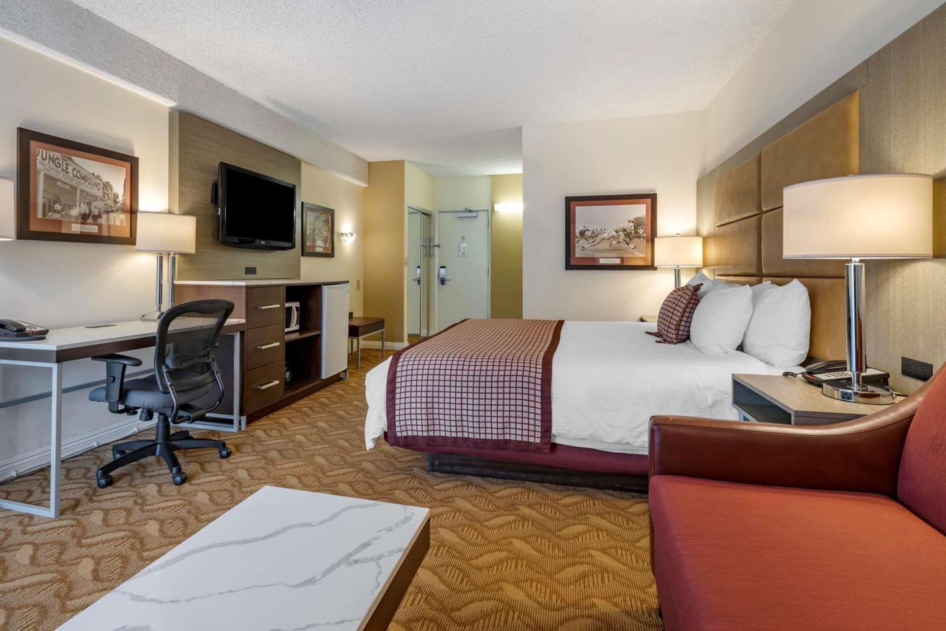 Best Western Plus Thousand Oaks Inn gallery photo in Thousand Oaks, CA — image 49