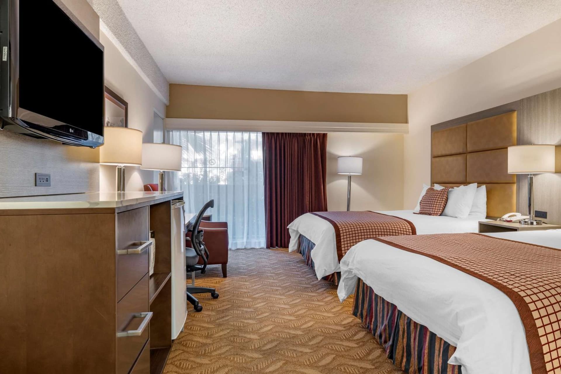 Best Western Plus Thousand Oaks Inn gallery photo in Thousand Oaks, CA — image 23