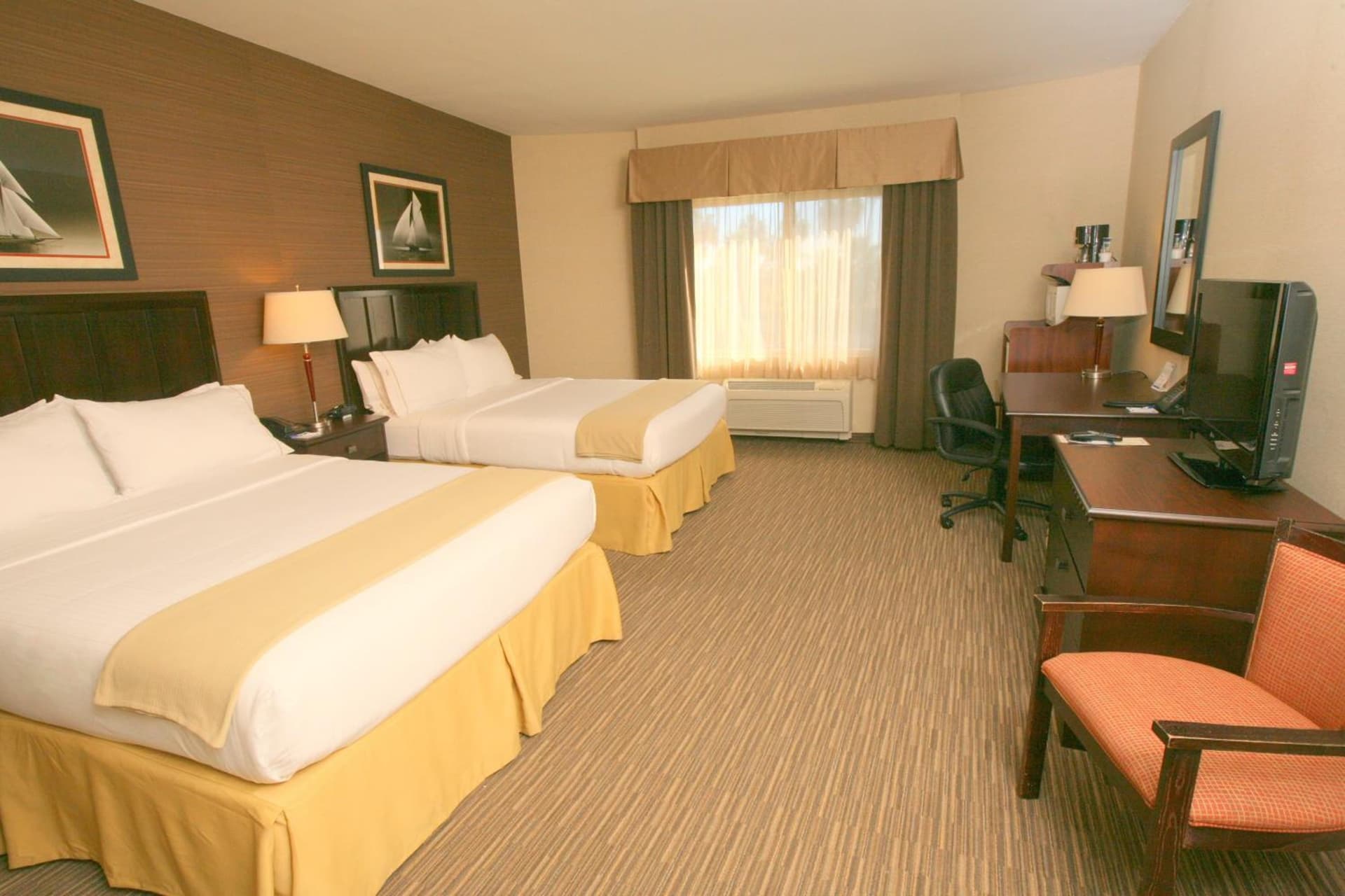 Holiday Inn Express San Diego South - Chula Vista by IHG gallery photo in Chula Vista, CA — image 70