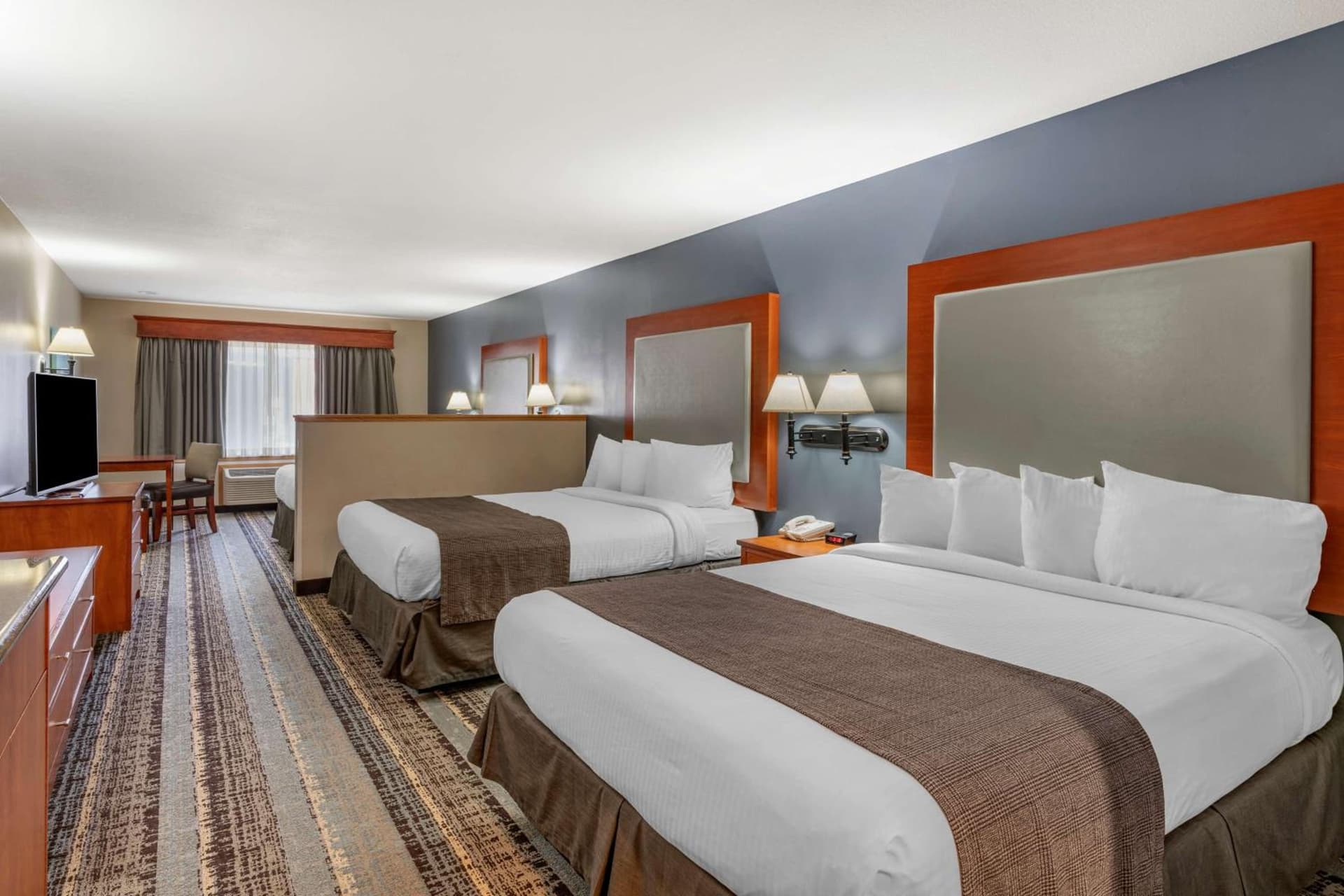 Best Western Newberg Inn gallery photo in Newberg, OR — image 77