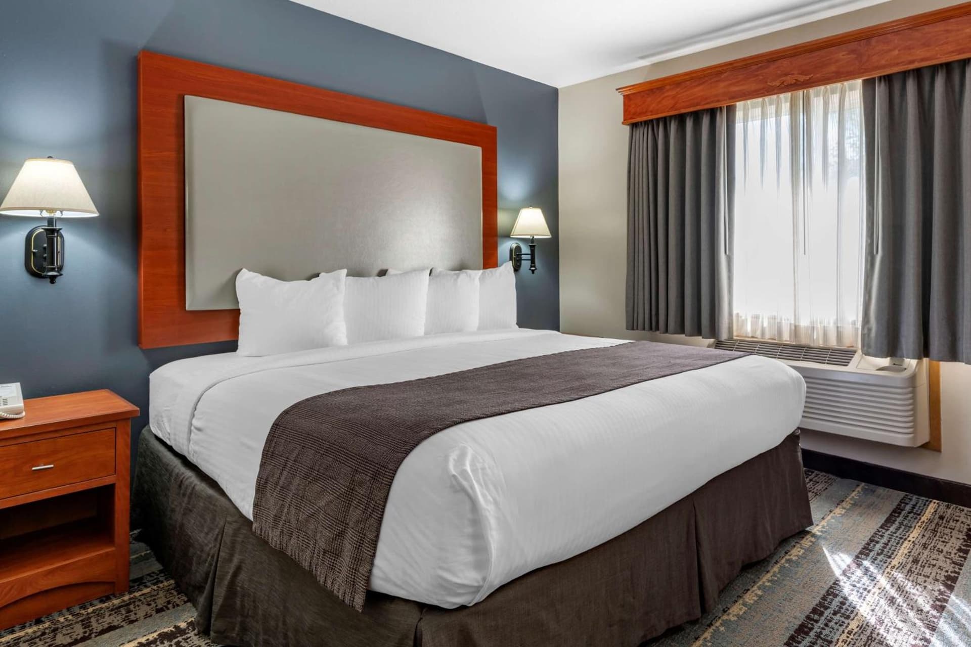 Best Western Newberg Inn gallery photo in Newberg, OR — image 18