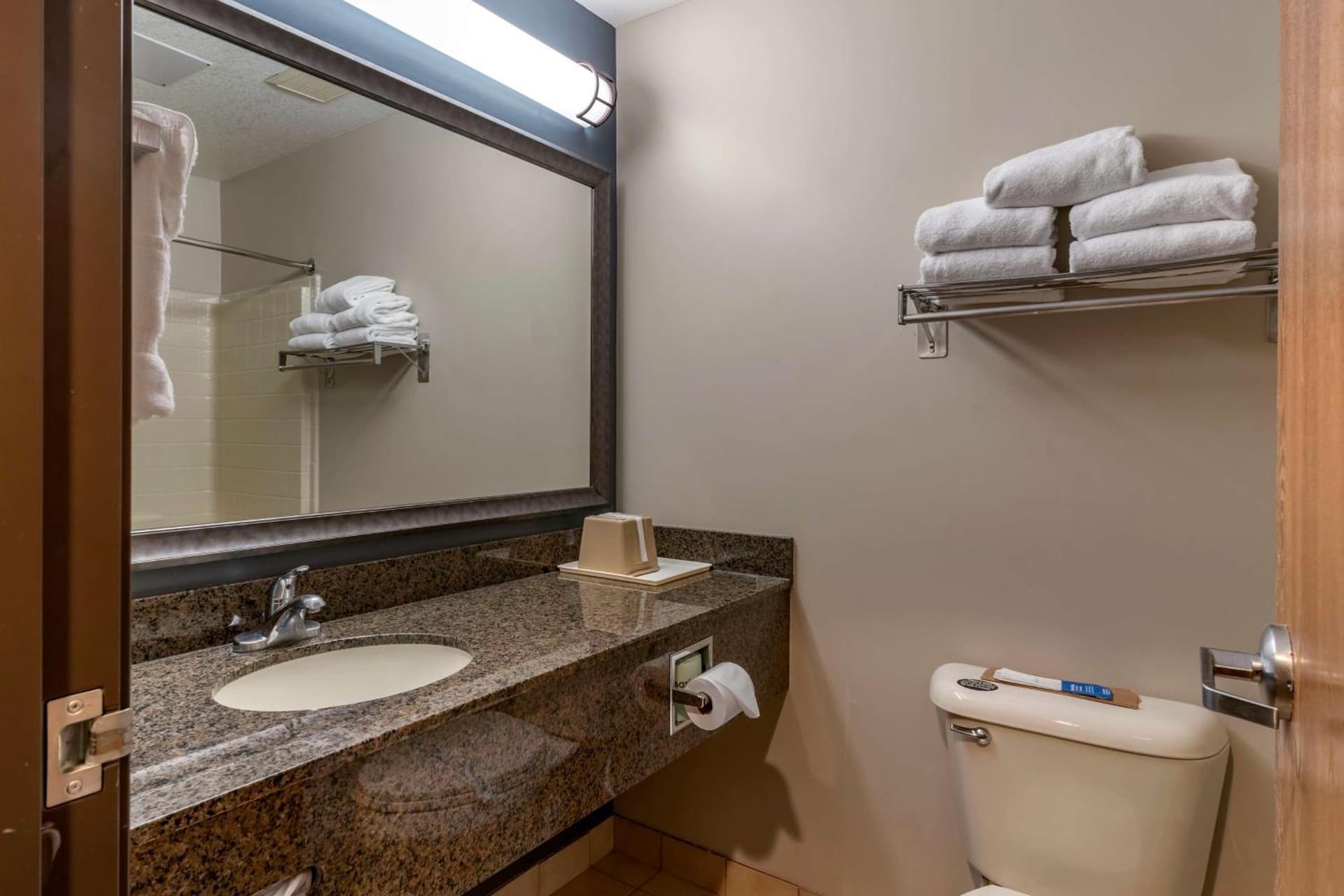 Best Western Newberg Inn gallery photo in Newberg, OR — image 11