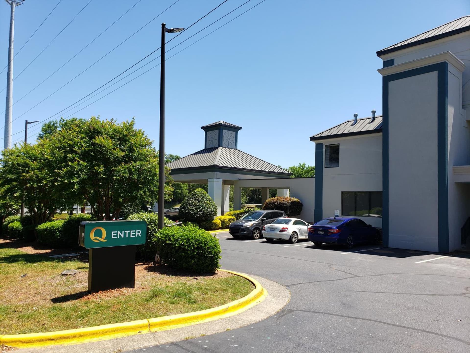 Quality Inn & Suites Clemmons I-40 property views in Clemmons, NC — gallery photo 3