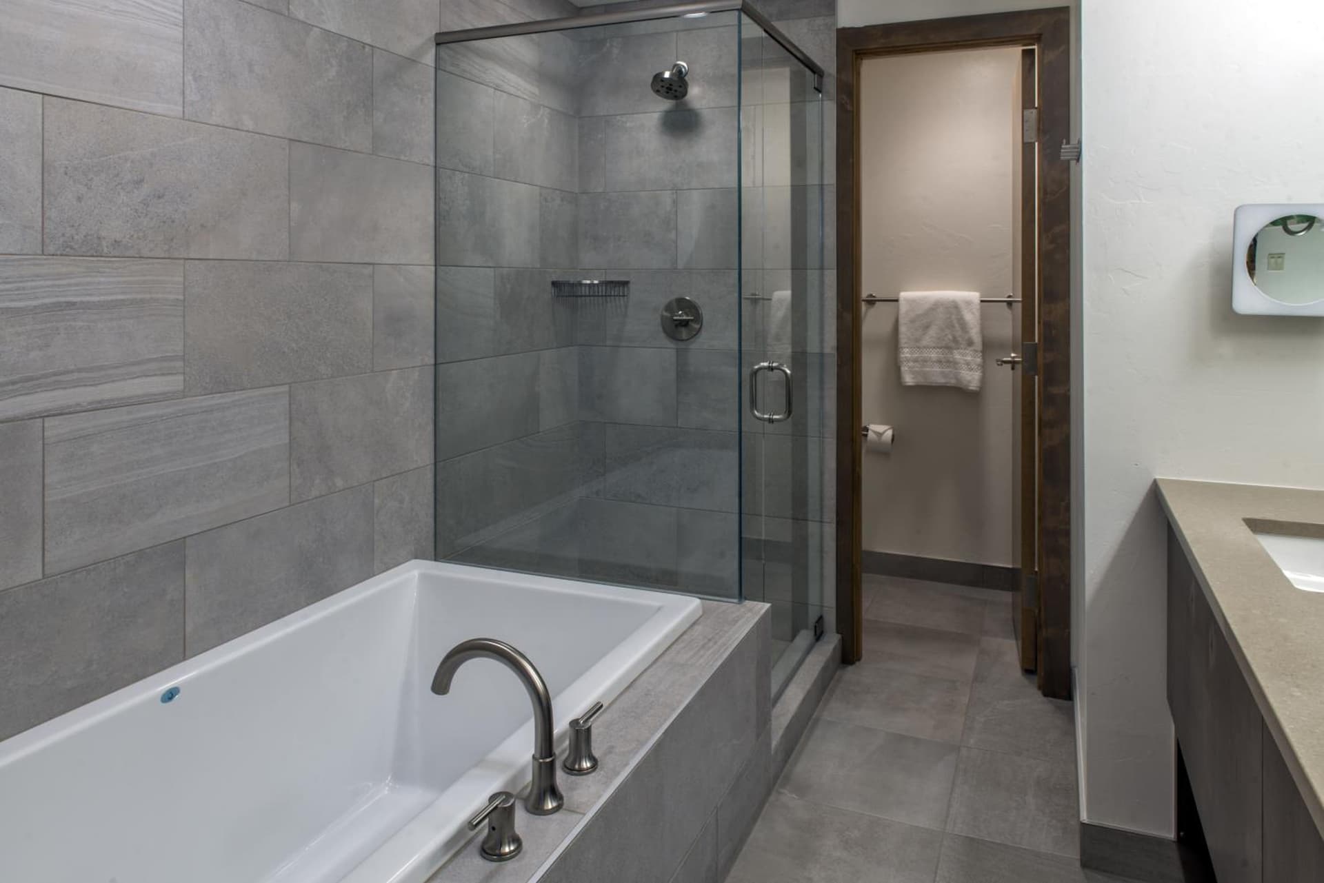 Grand Colorado on Peak 8 property views in Breckenridge, CO — gallery photo 3