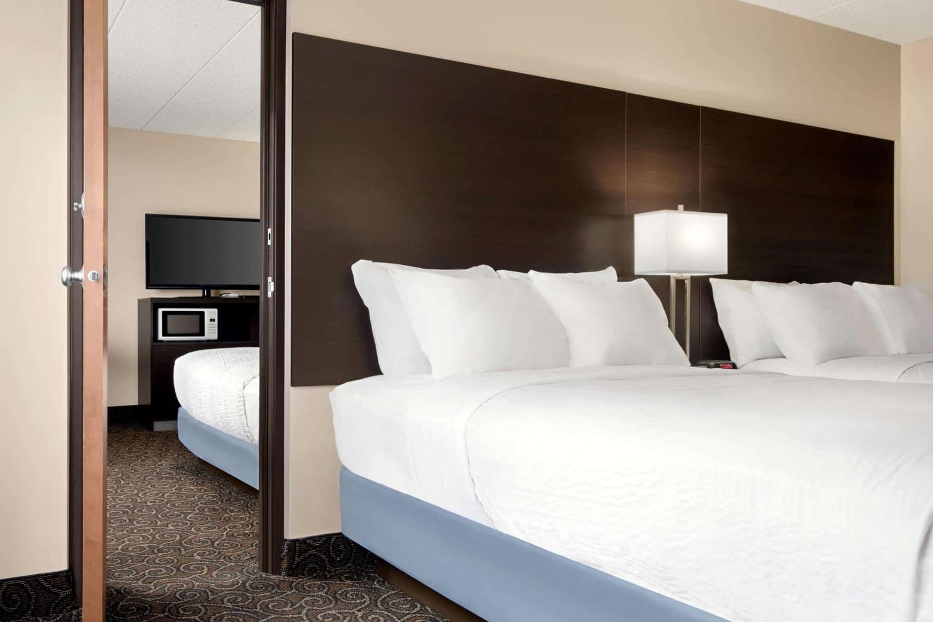 Days Inn by Wyndham Fort Collins gallery photo in Fort Collins, CO — image 24