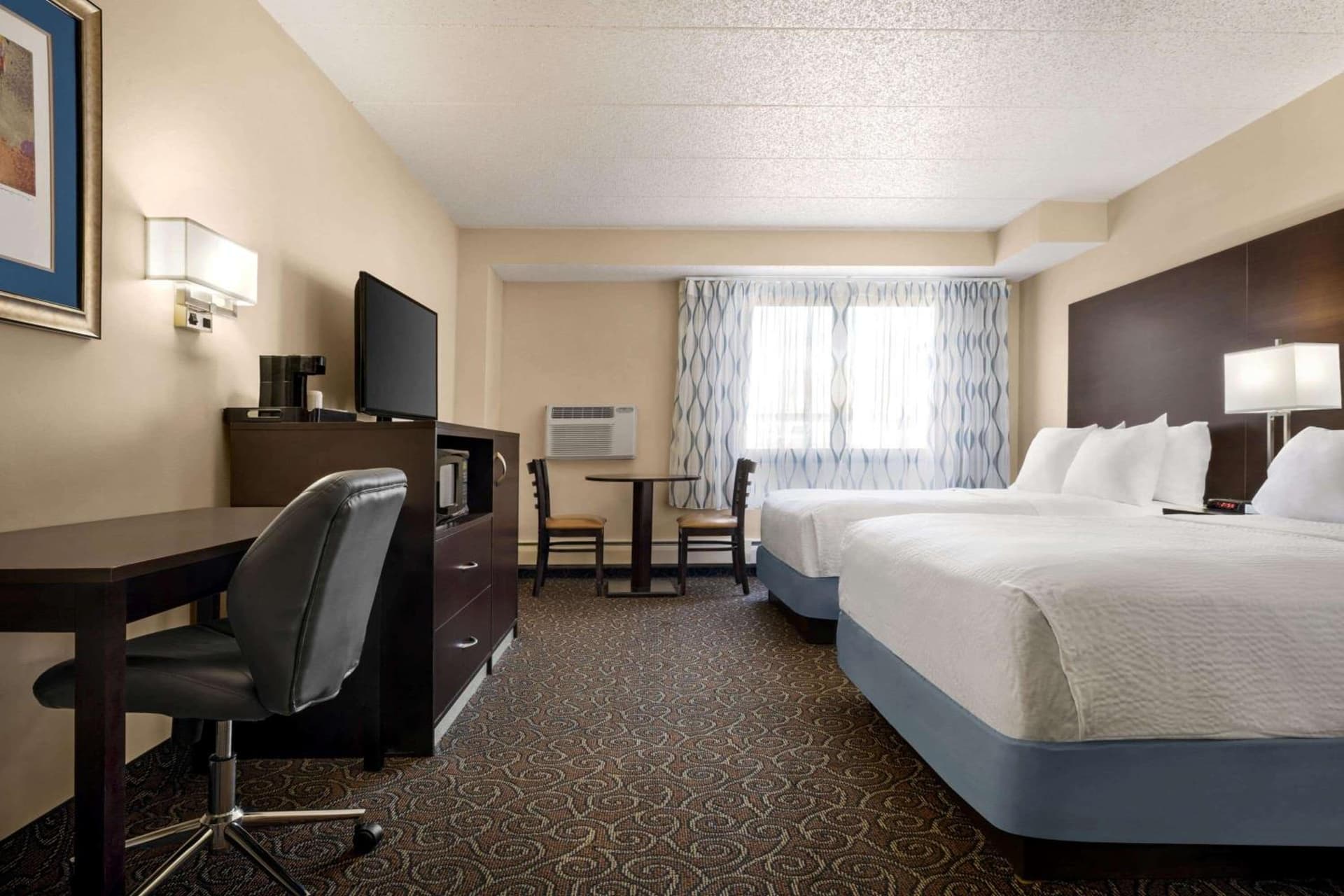 Days Inn by Wyndham Fort Collins gallery photo in Fort Collins, CO — image 5