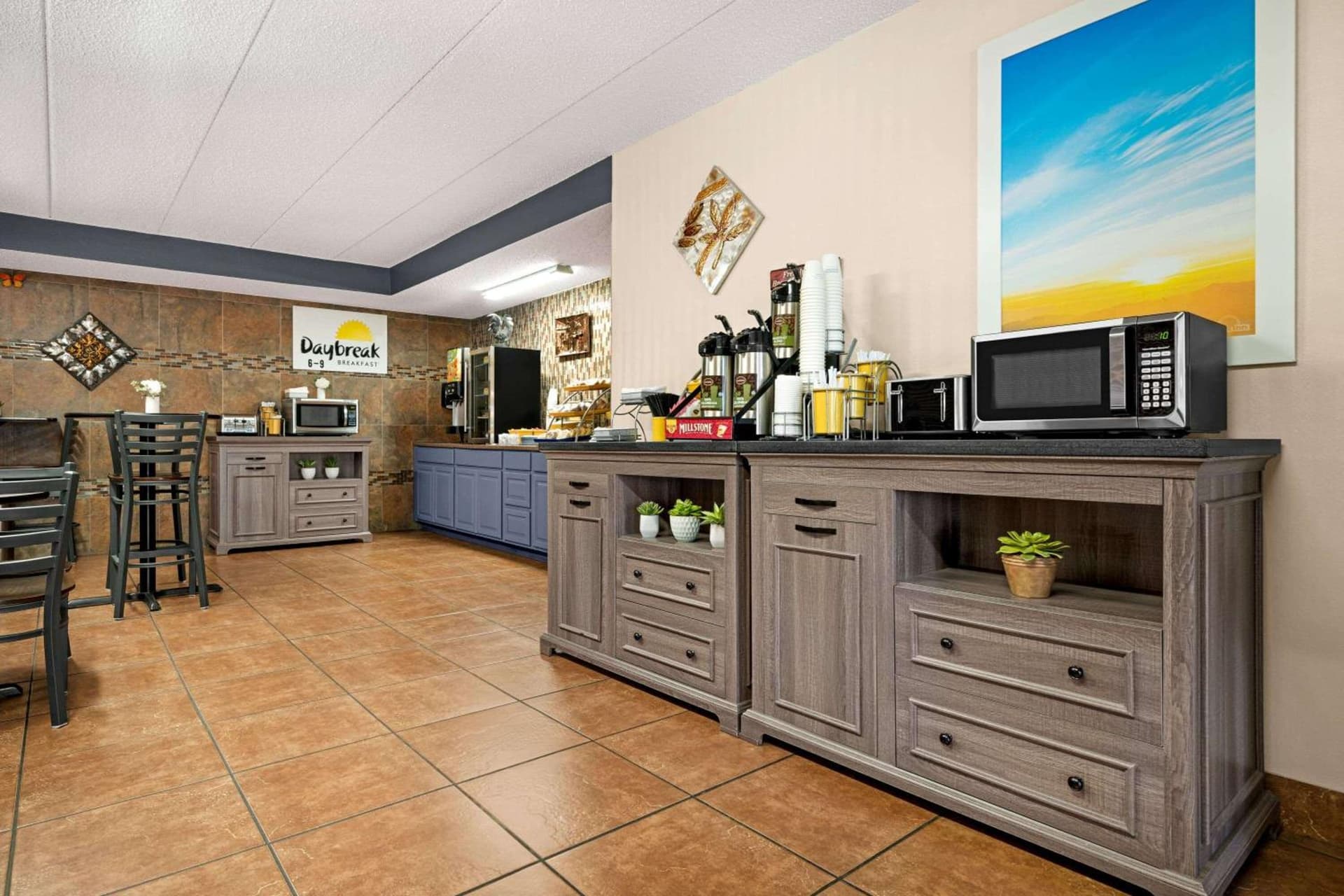 Days Inn by Wyndham Fort Collins gallery photo in Fort Collins, CO — image 17