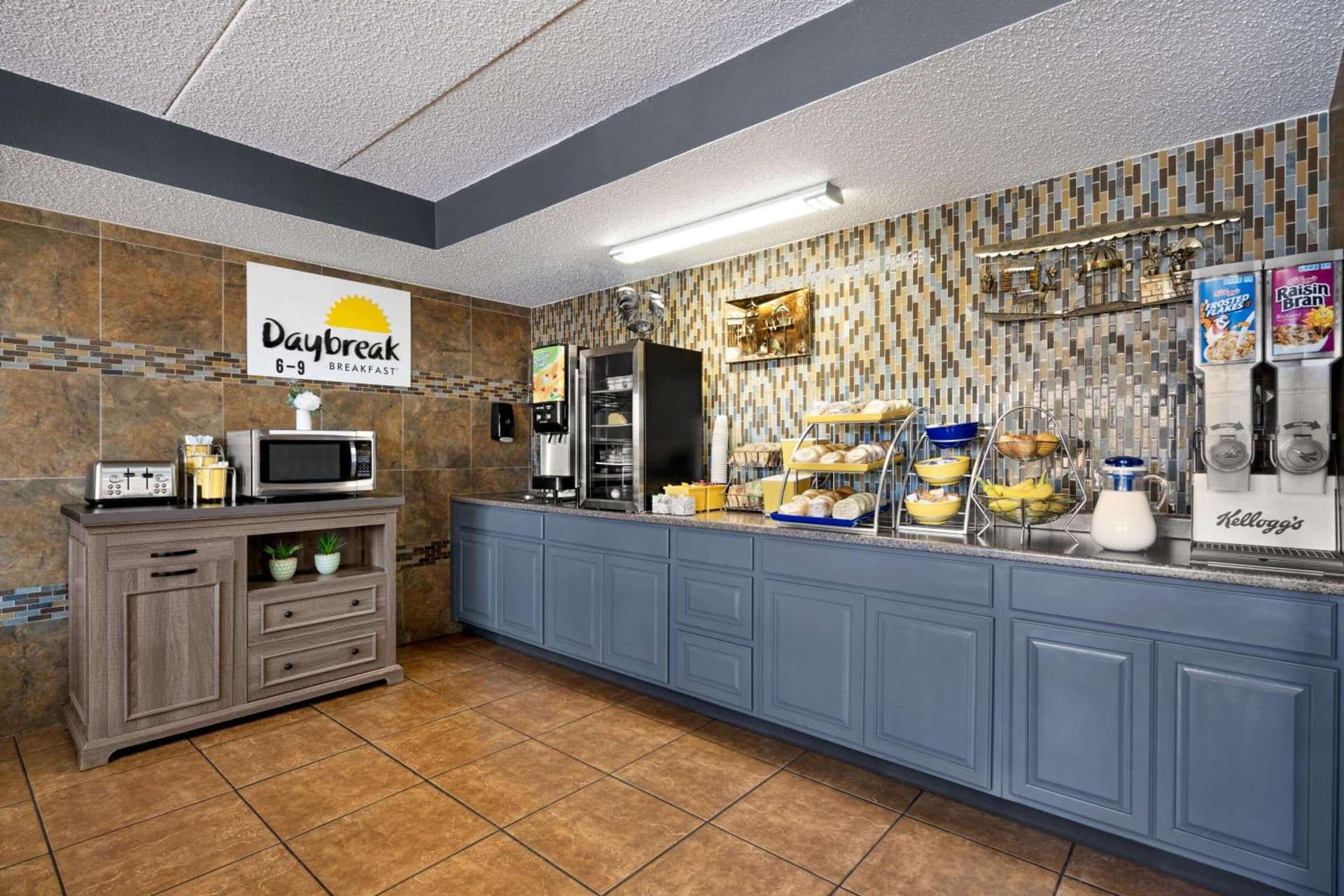 Days Inn by Wyndham Fort Collins gallery photo in Fort Collins, CO — image 28