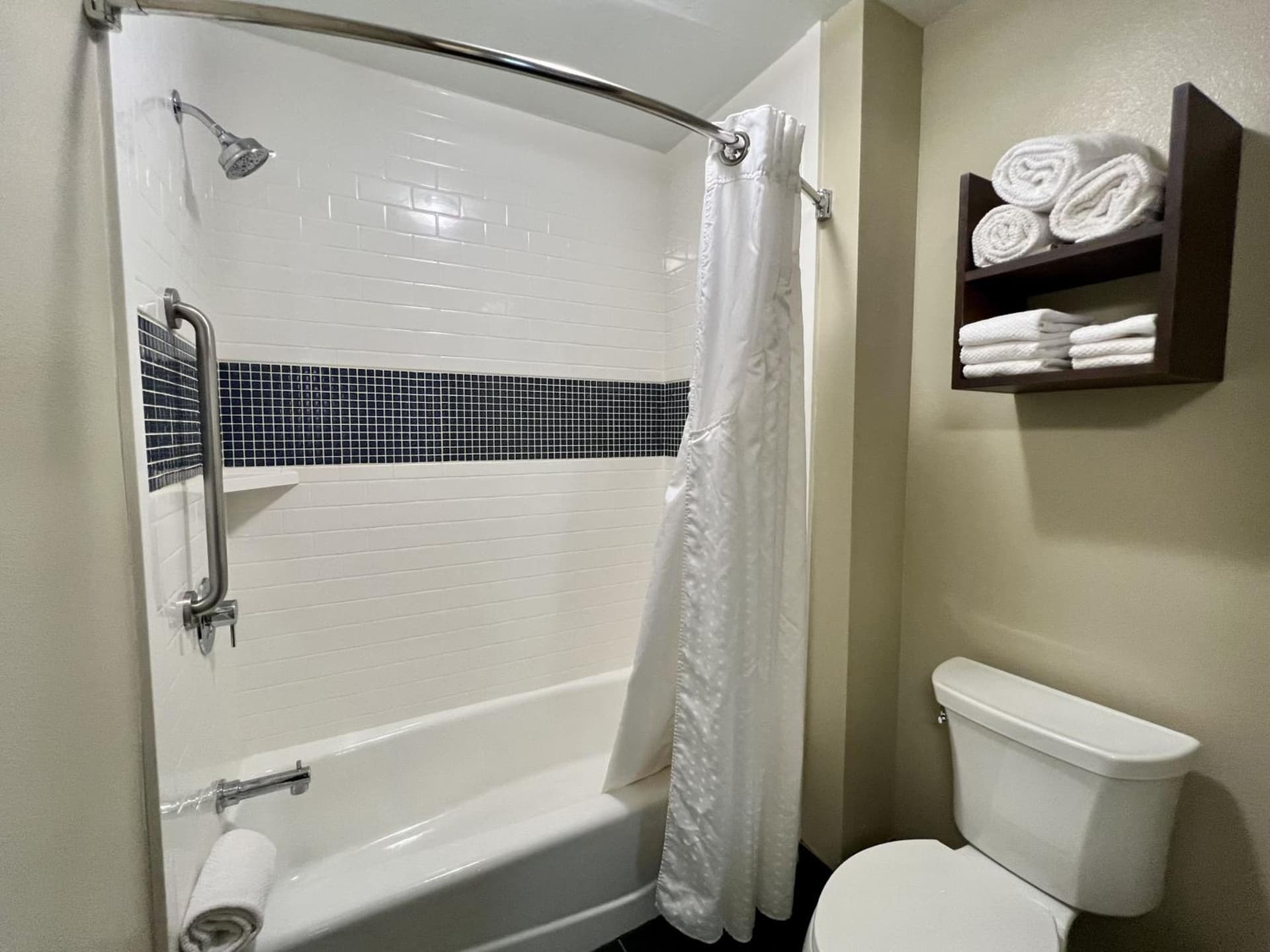 Staybridge Suites Carlsbad/San Diego by IHG gallery photo in Carlsbad, CA — image 5