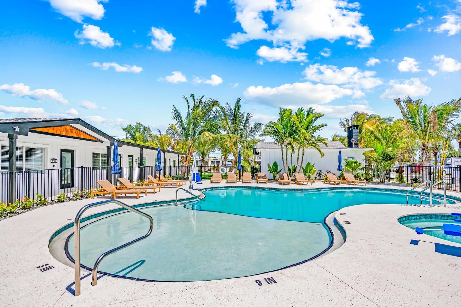 Pelican Post at Anna Maria Island Inn interior in Bradenton Beach, FL — gallery photo 2