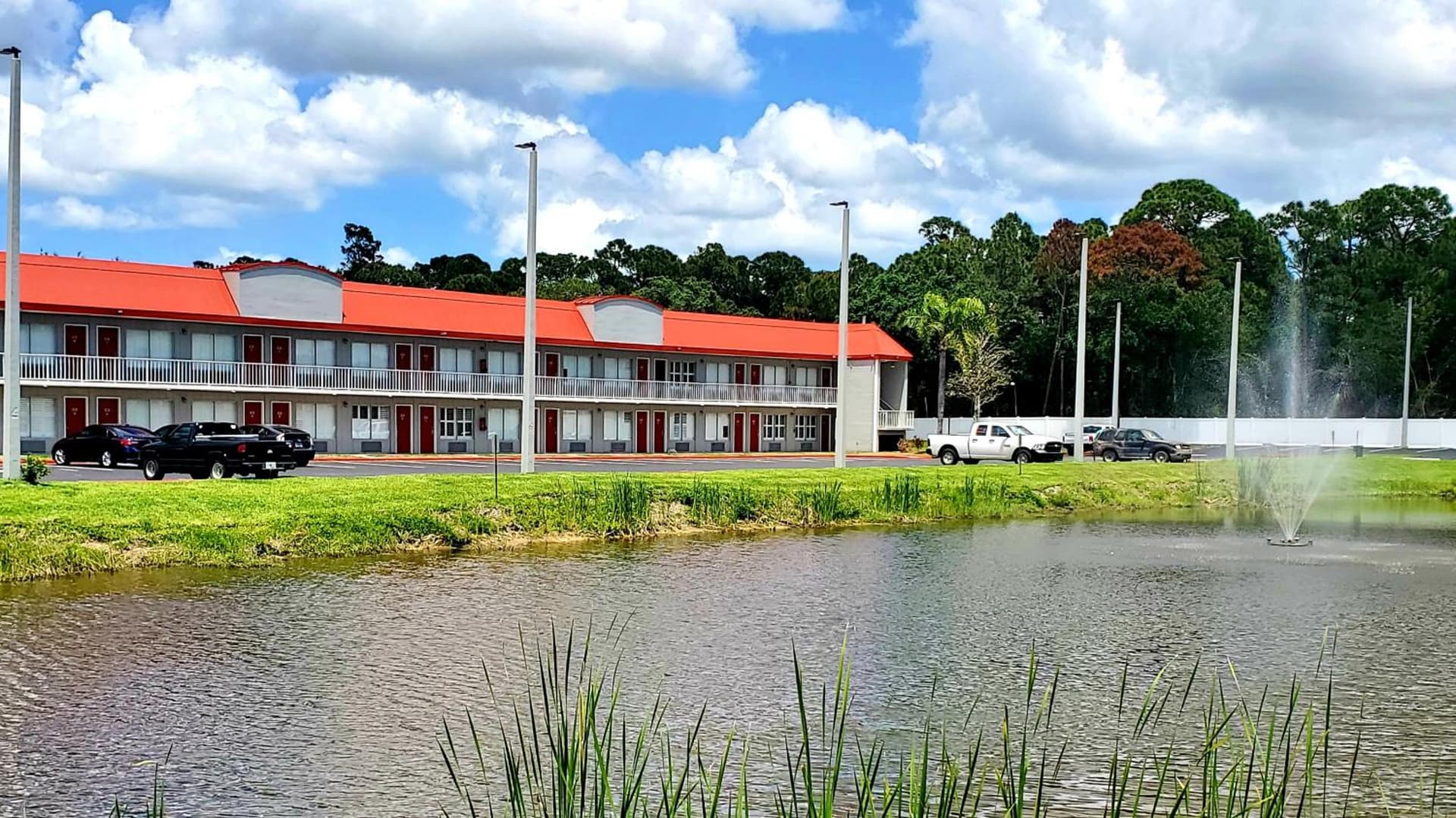 Vero Beach Inn & Suites Vero Beach I-95 featured exterior or lobby in Vero Beach, FL — similar hotel